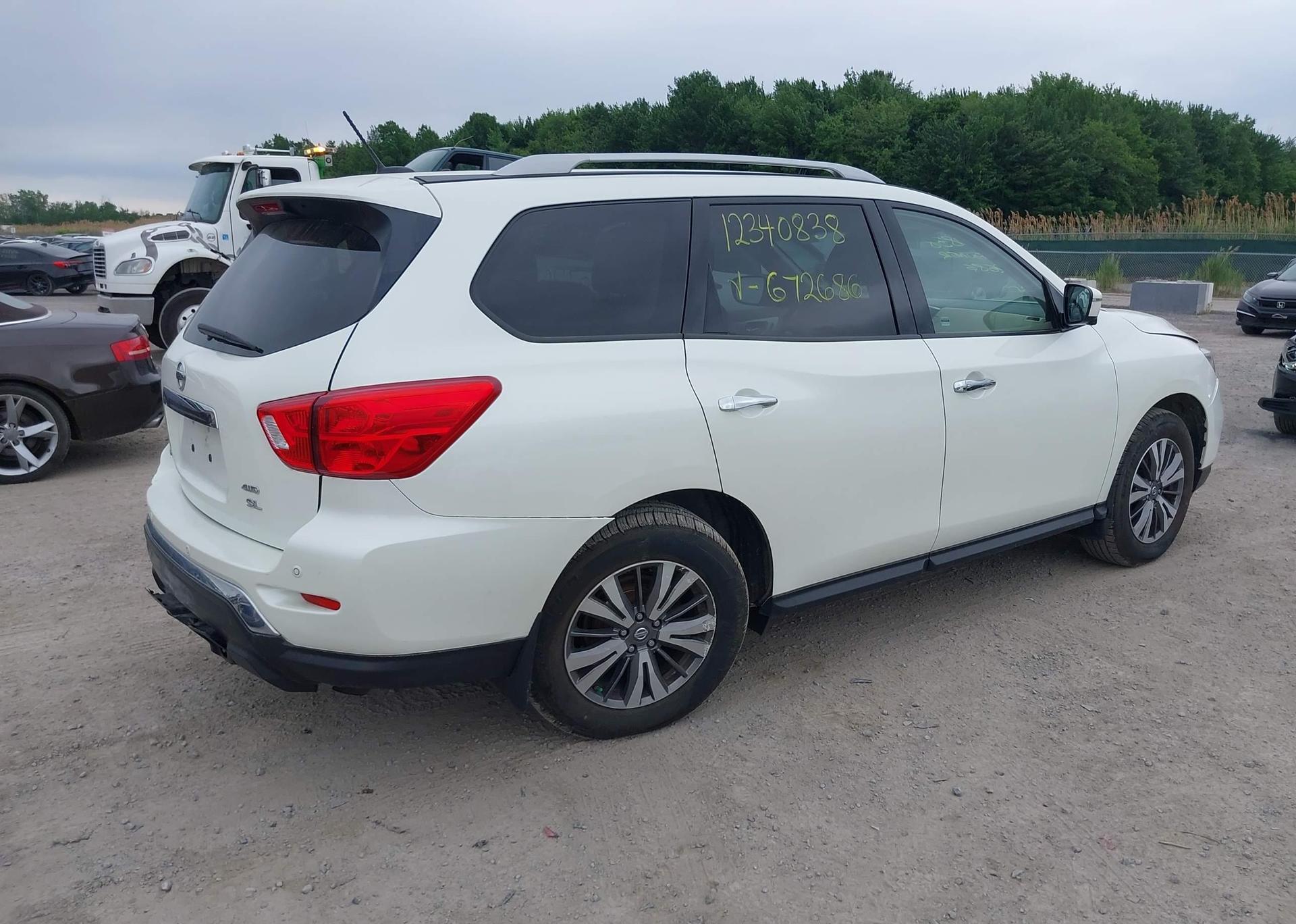 2018 NISSAN PATHFINDER