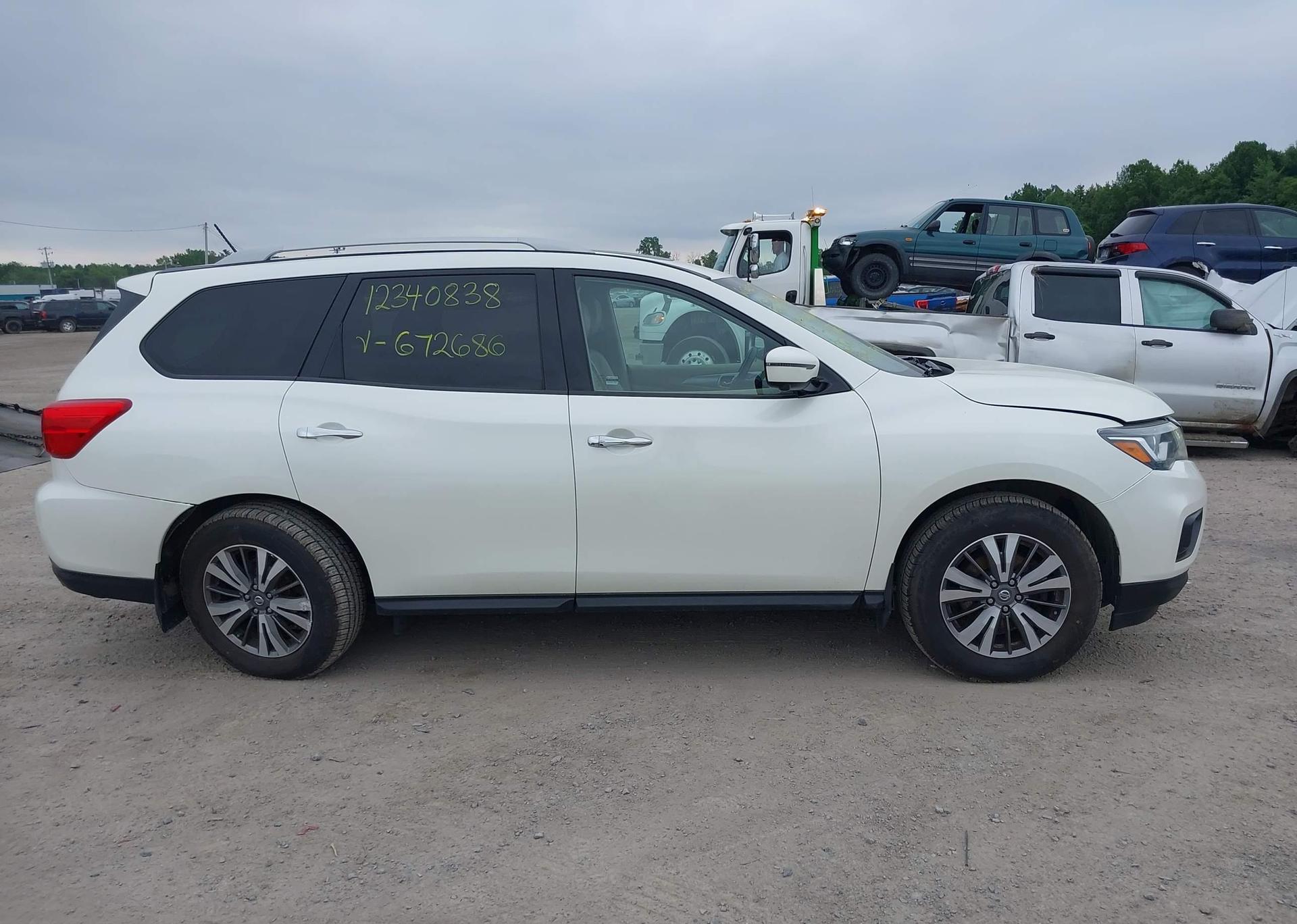 2018 NISSAN PATHFINDER
