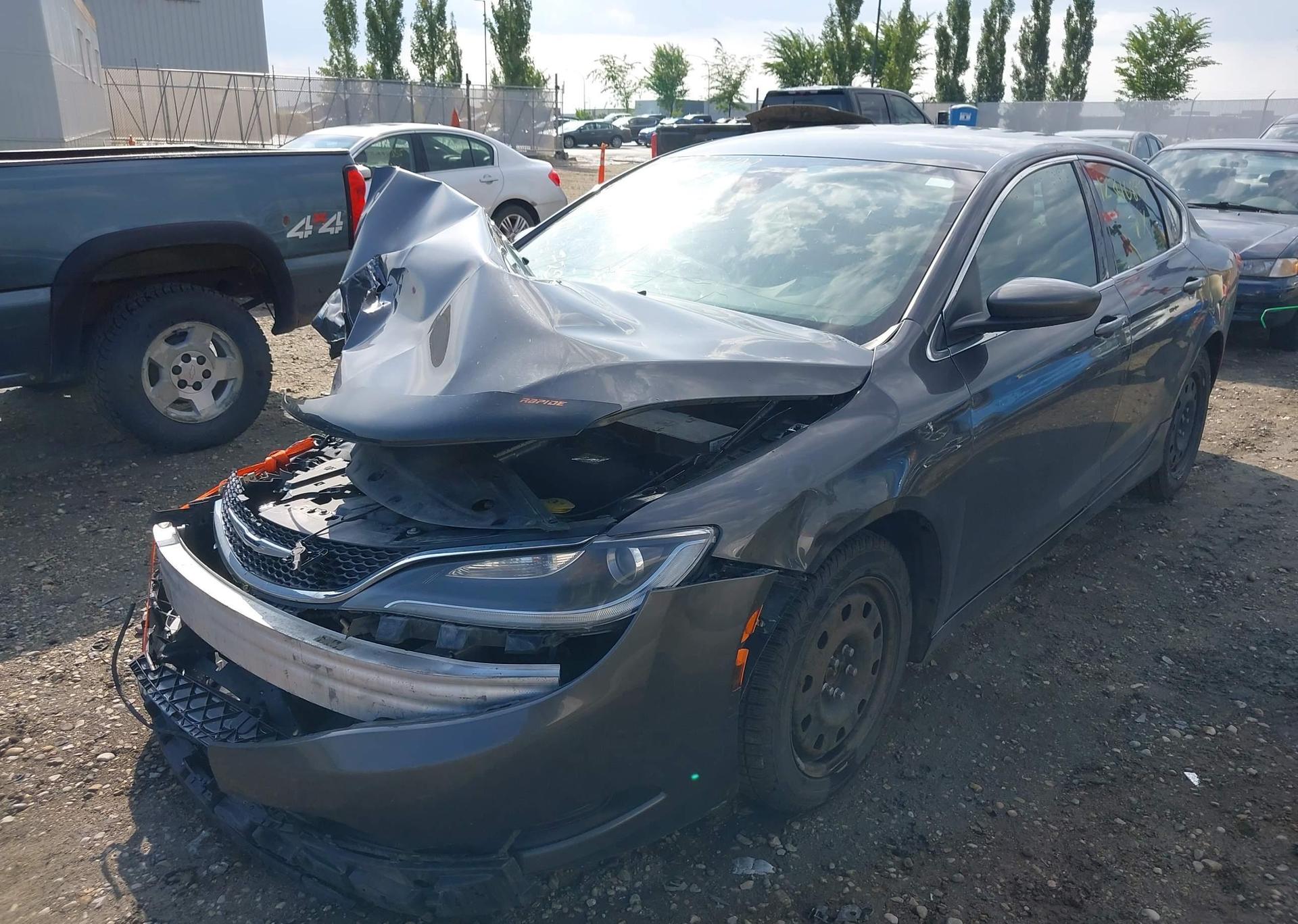2016 CHRYSLER 200 LX