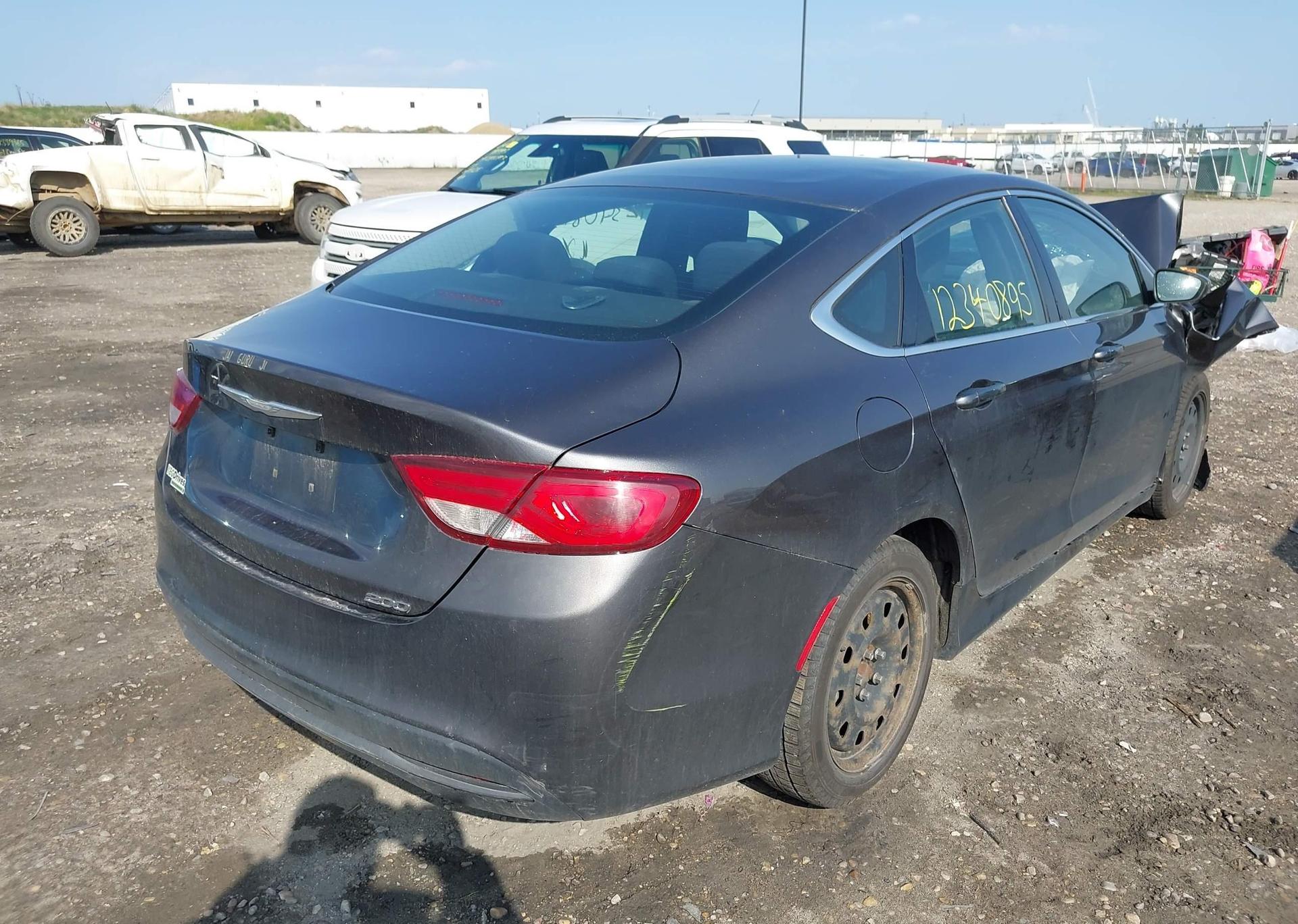 2016 CHRYSLER 200 LX