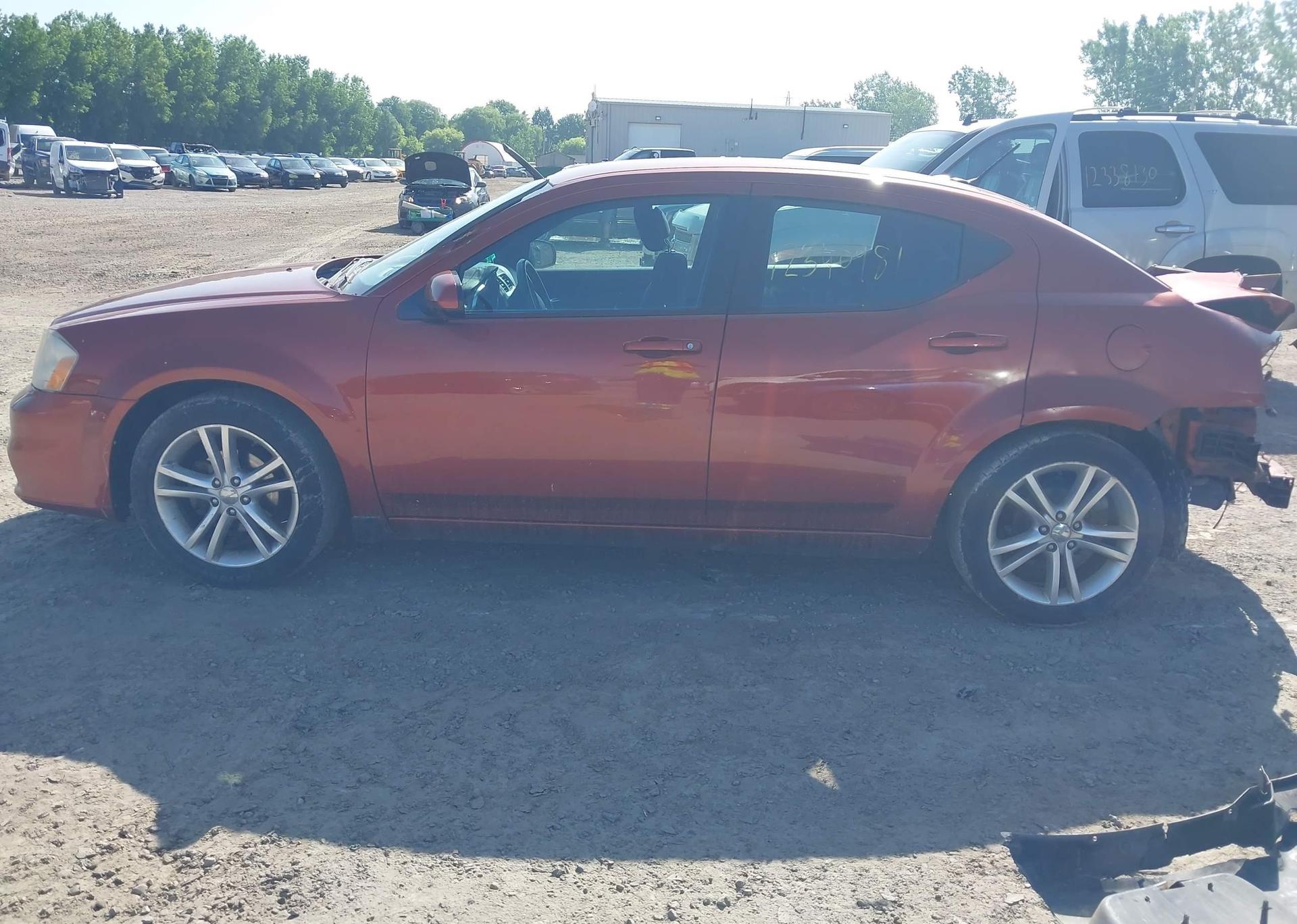 2012 DODGE AVENGER SXT