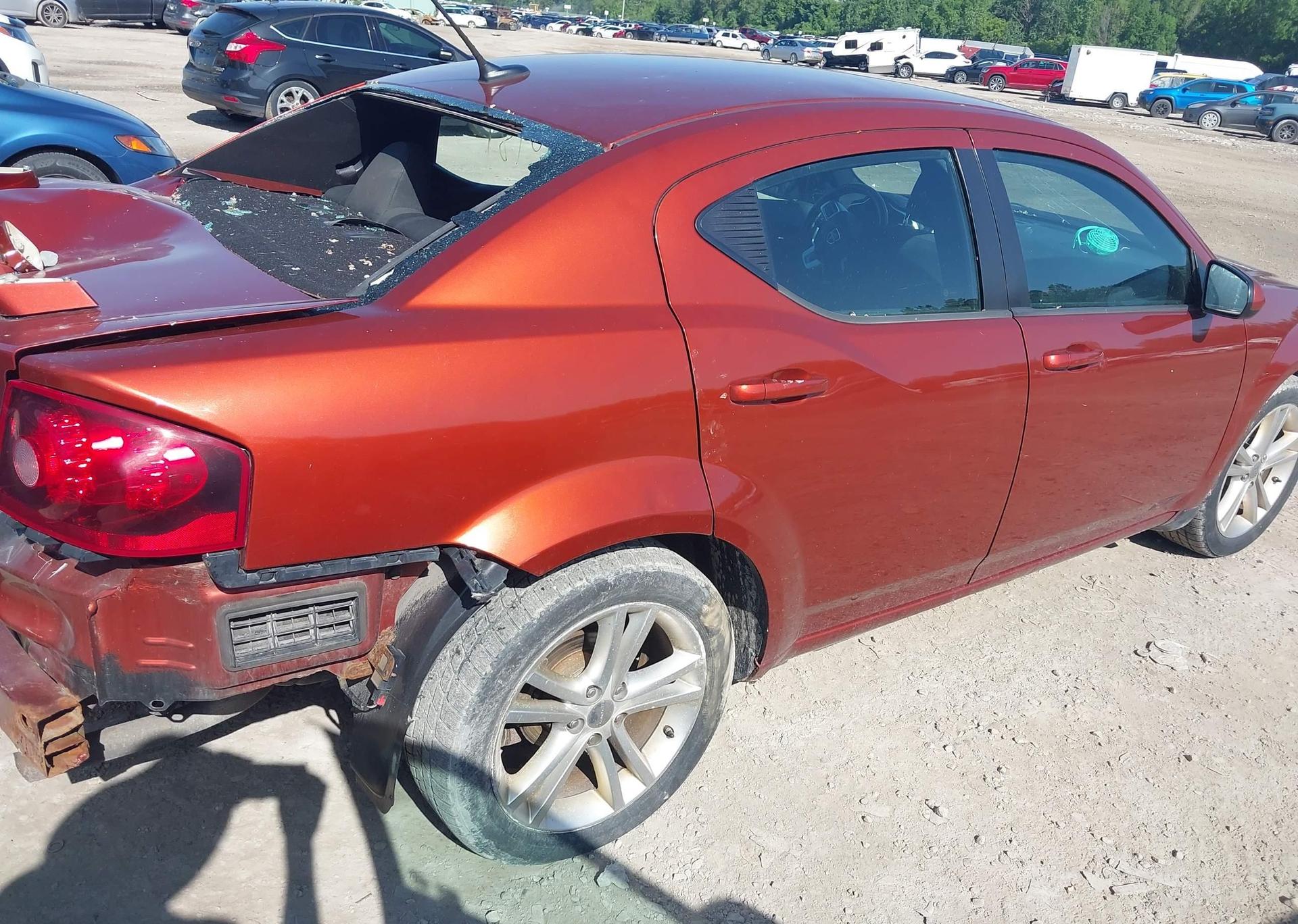 2012 DODGE AVENGER SXT