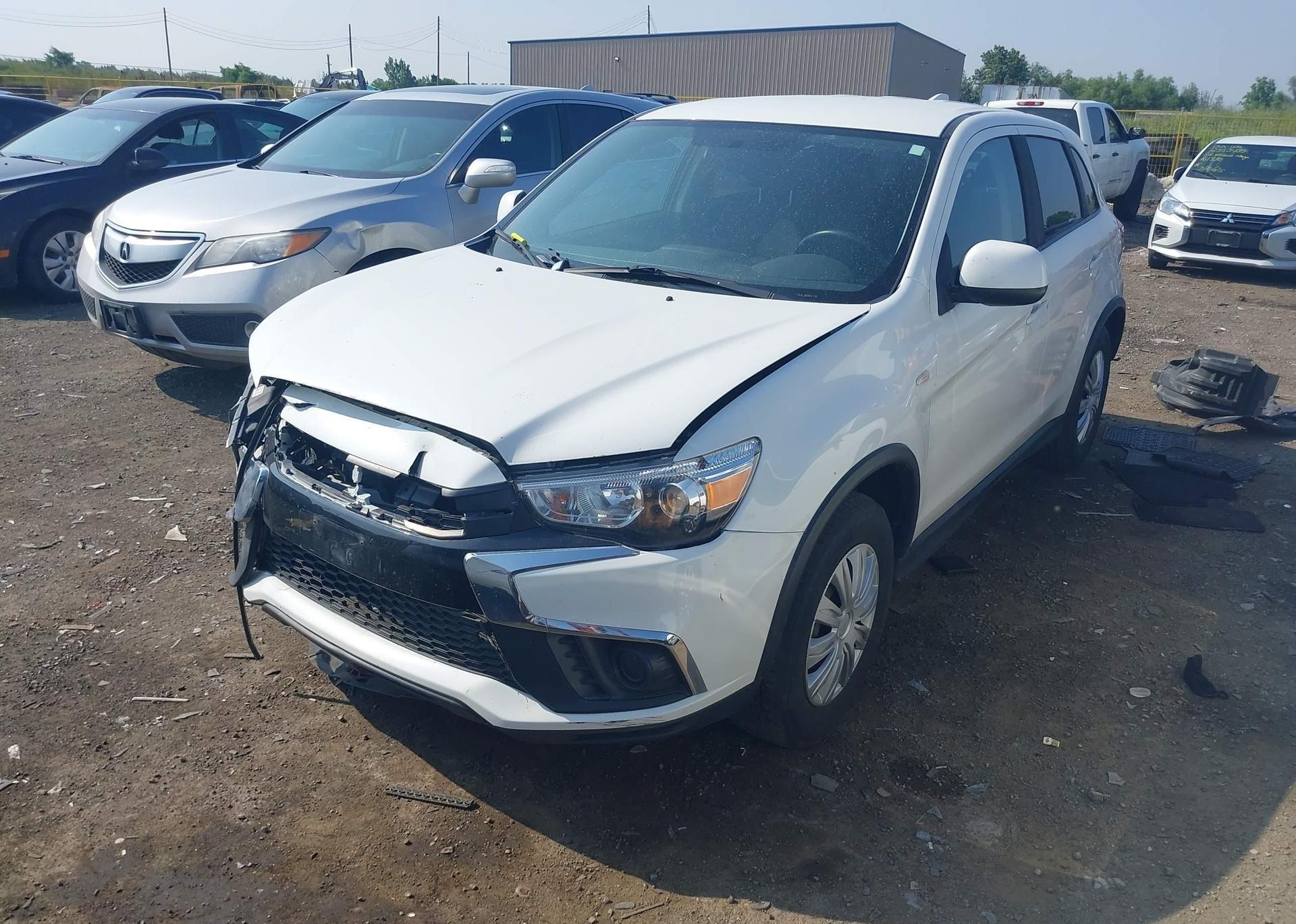 2019 MITSUBISHI RVR ES