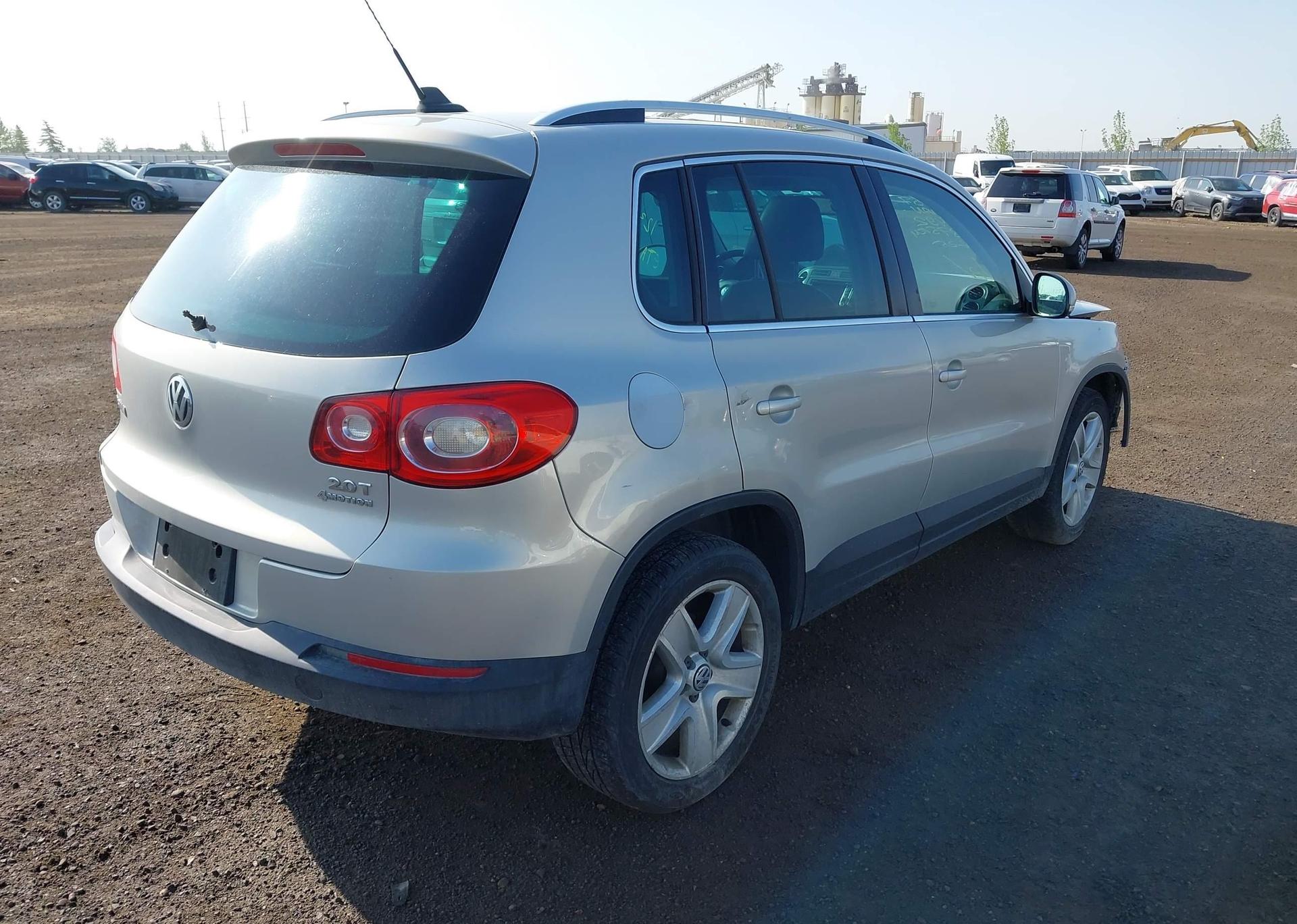 2010 VOLKSWAGEN TIGUAN 2.0 TSI COMFORTLINE