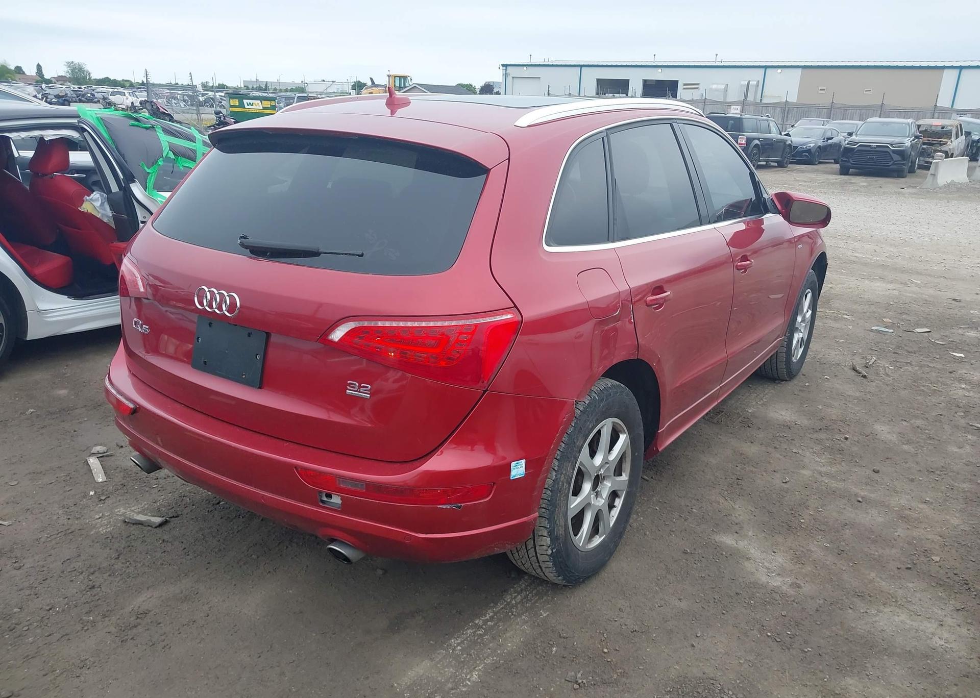 2010 AUDI Q5 3.2 PREMIUM