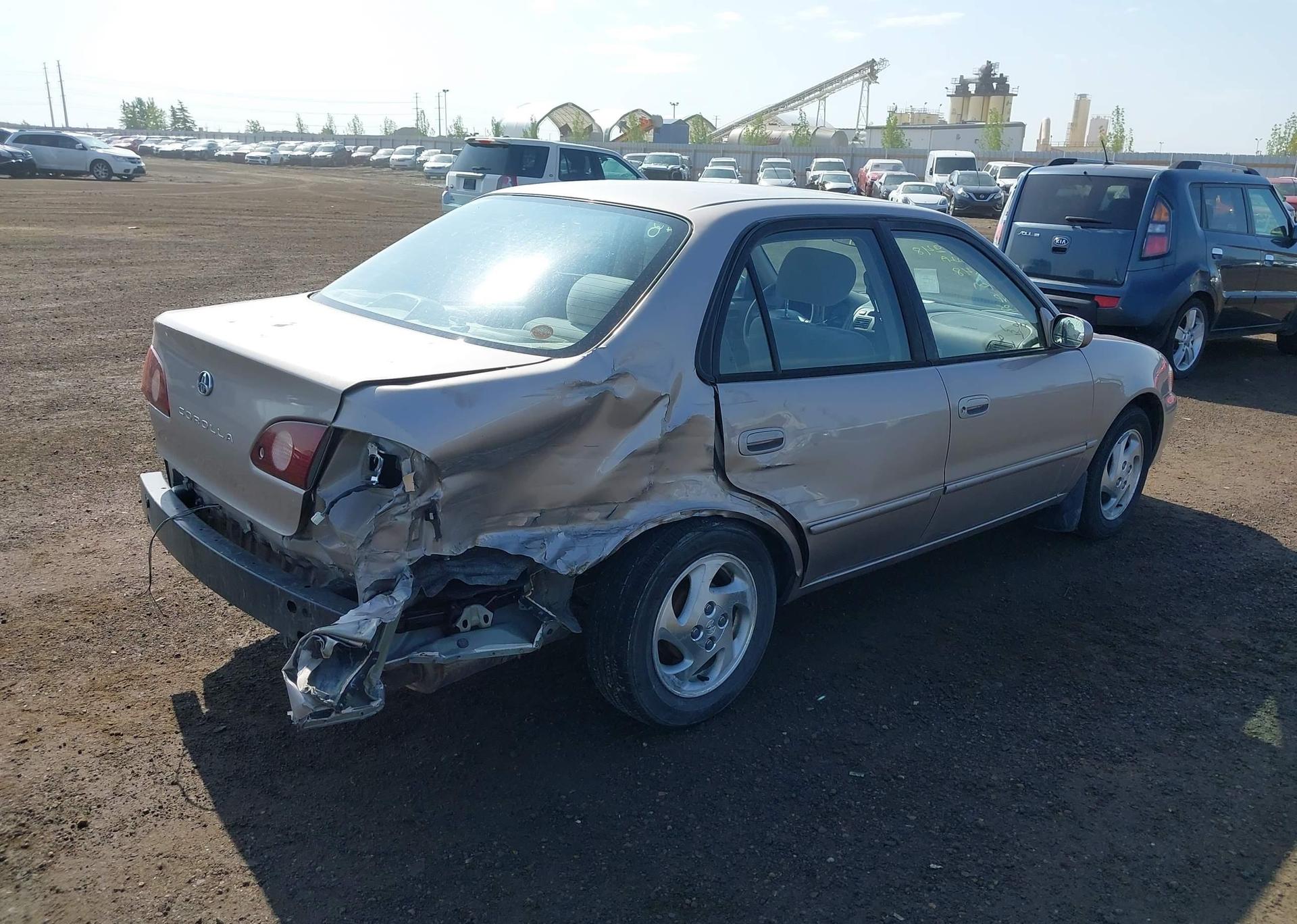 2001 TOYOTA COROLLA CE