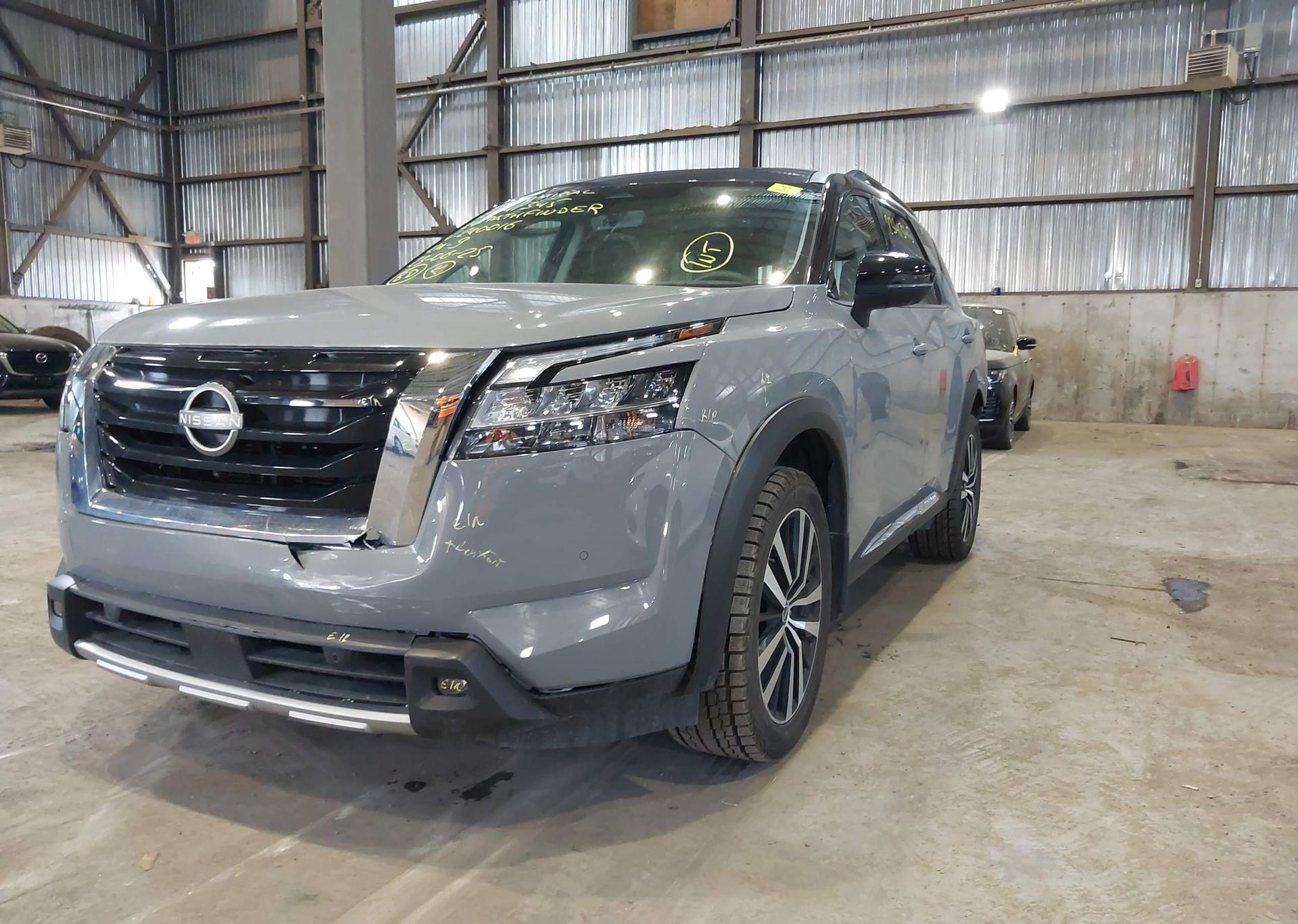 2024 NISSAN PATHFINDER PLATINUM