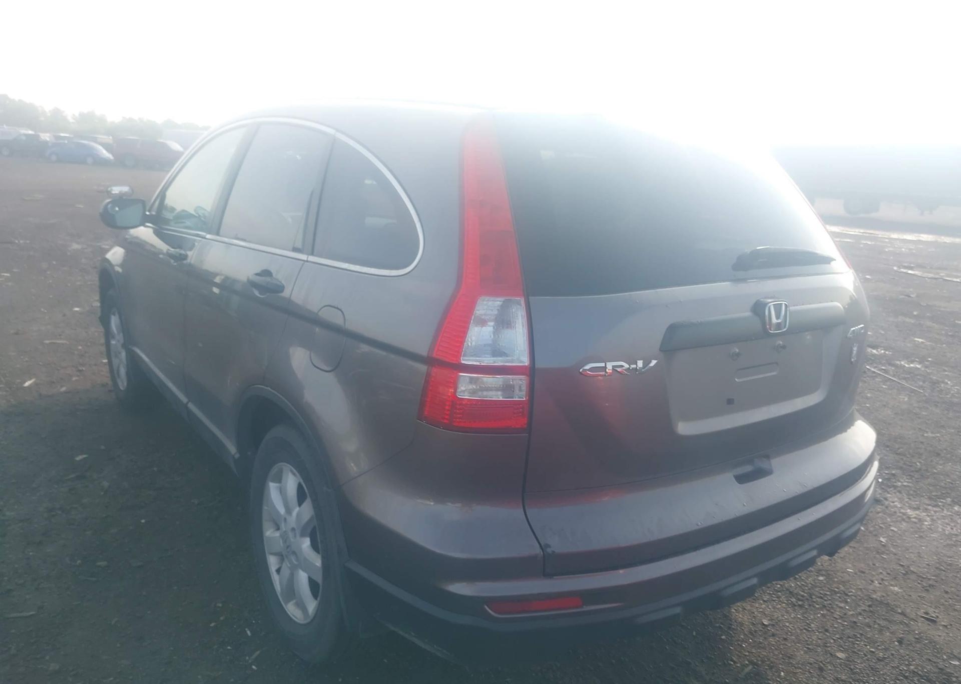 2011 HONDA CR-V LX
