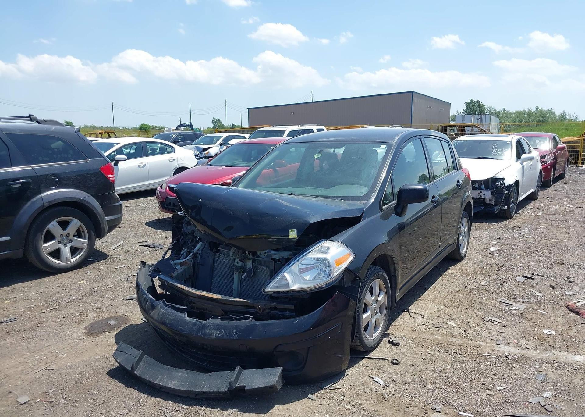 2012 NISSAN VERSA S