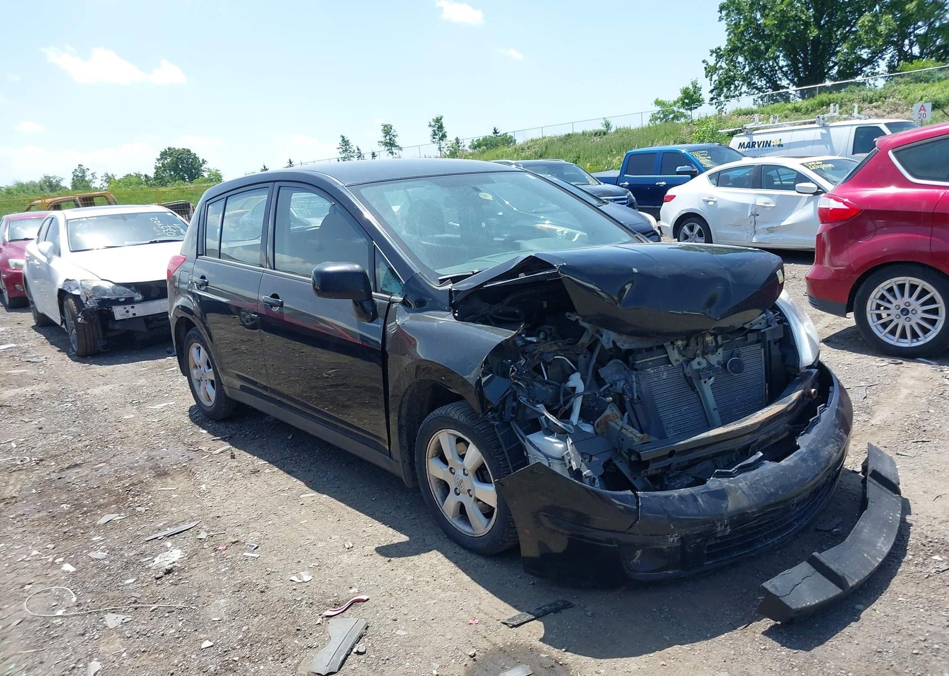 2012 NISSAN VERSA S