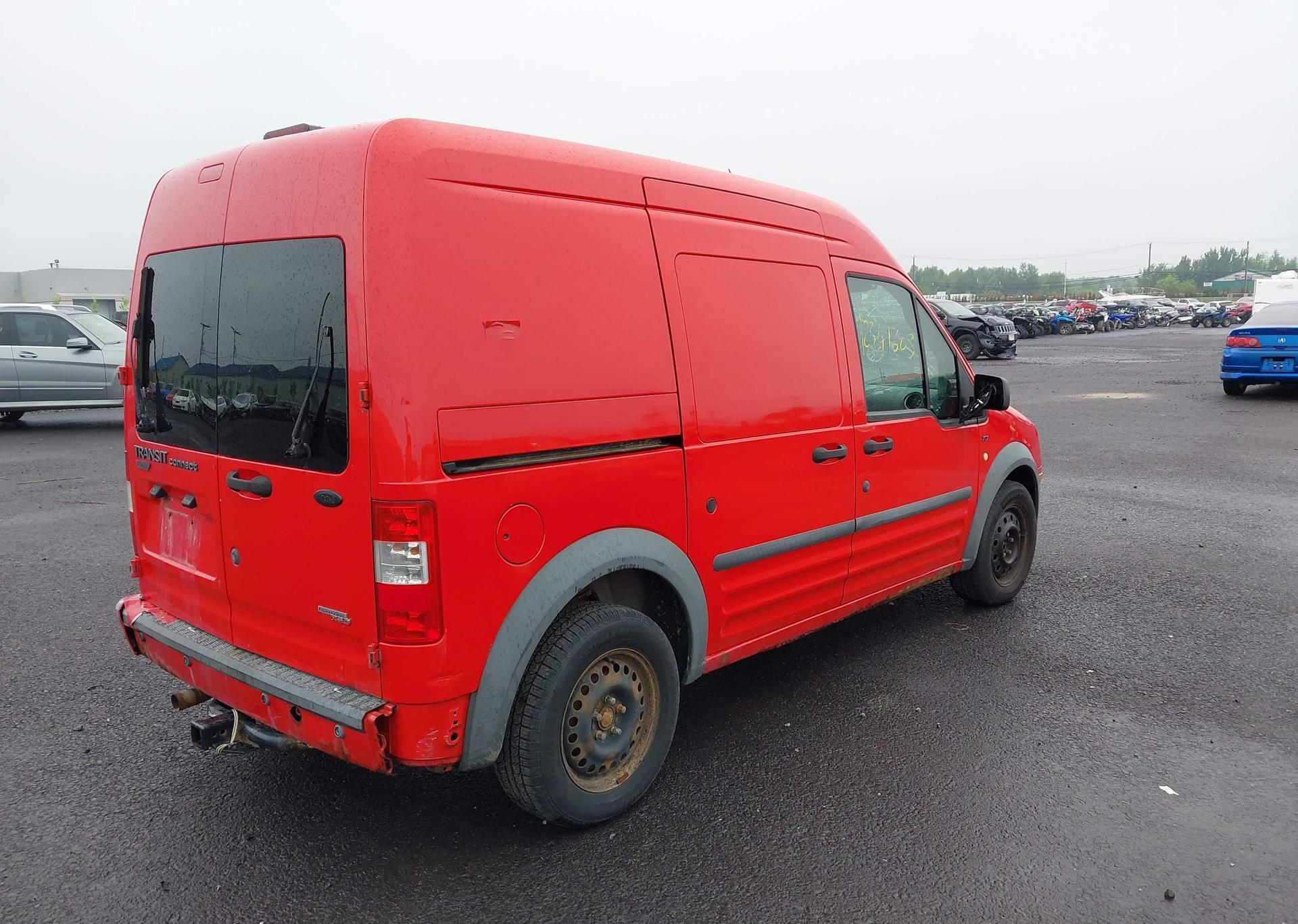 2010 FORD TRANSIT CONNECT XLT