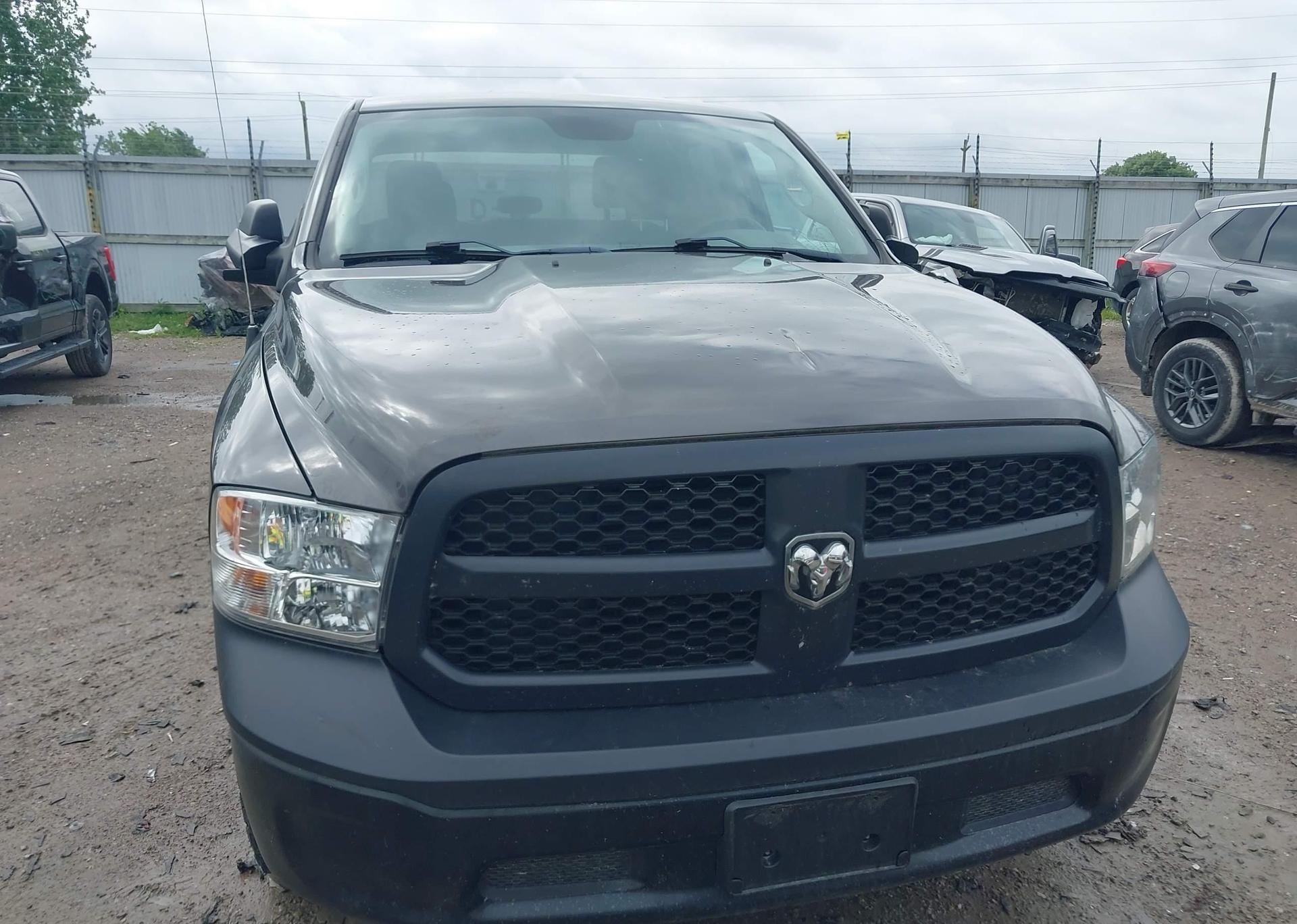 2018 RAM 1500 ST