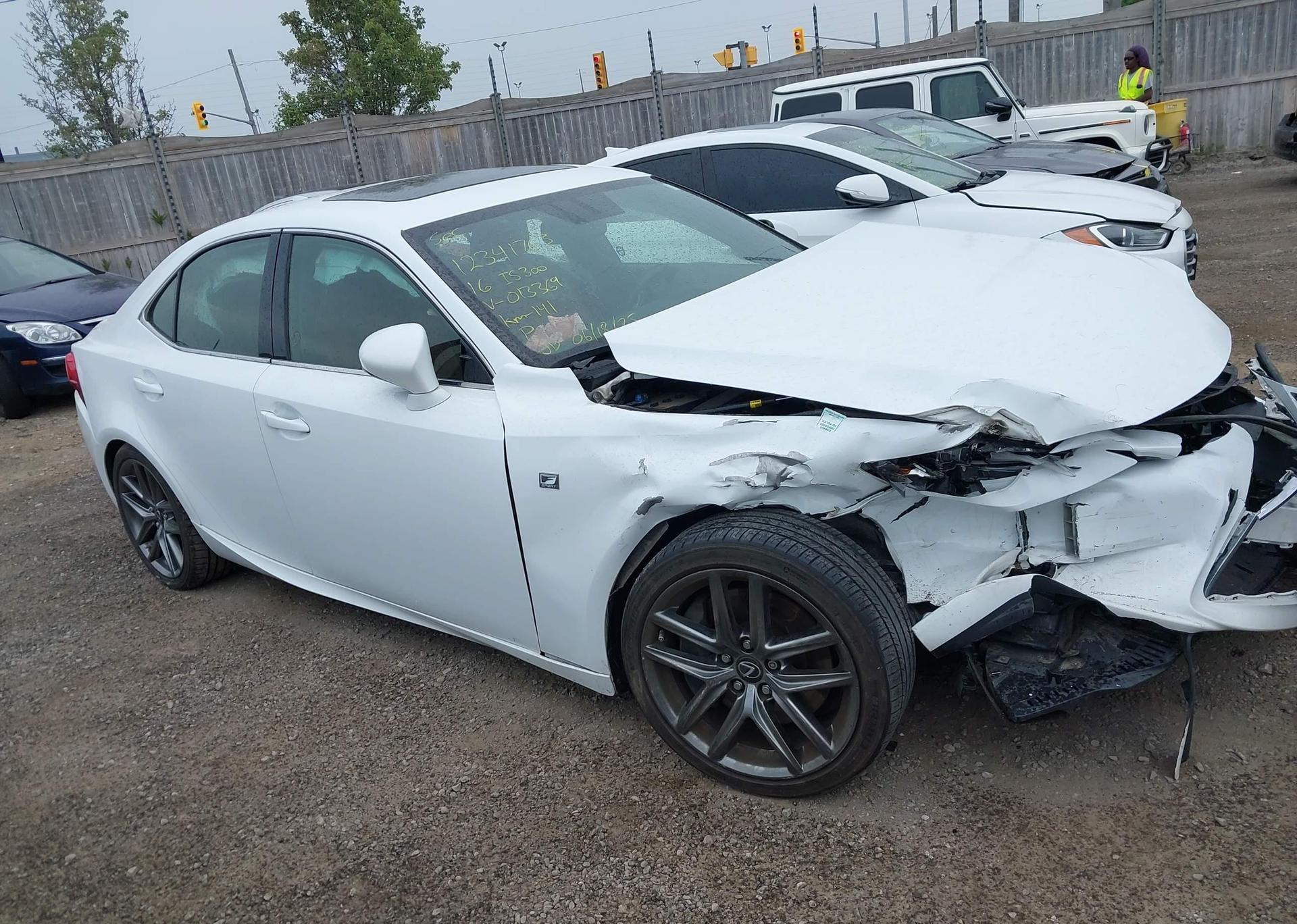 2016 LEXUS IS 300