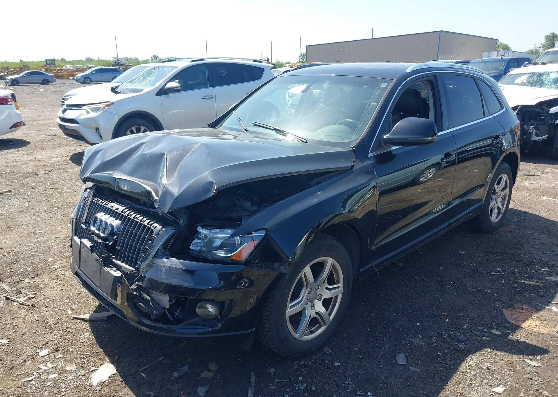 2011 AUDI Q5 2.0T PREMIUM PLUS