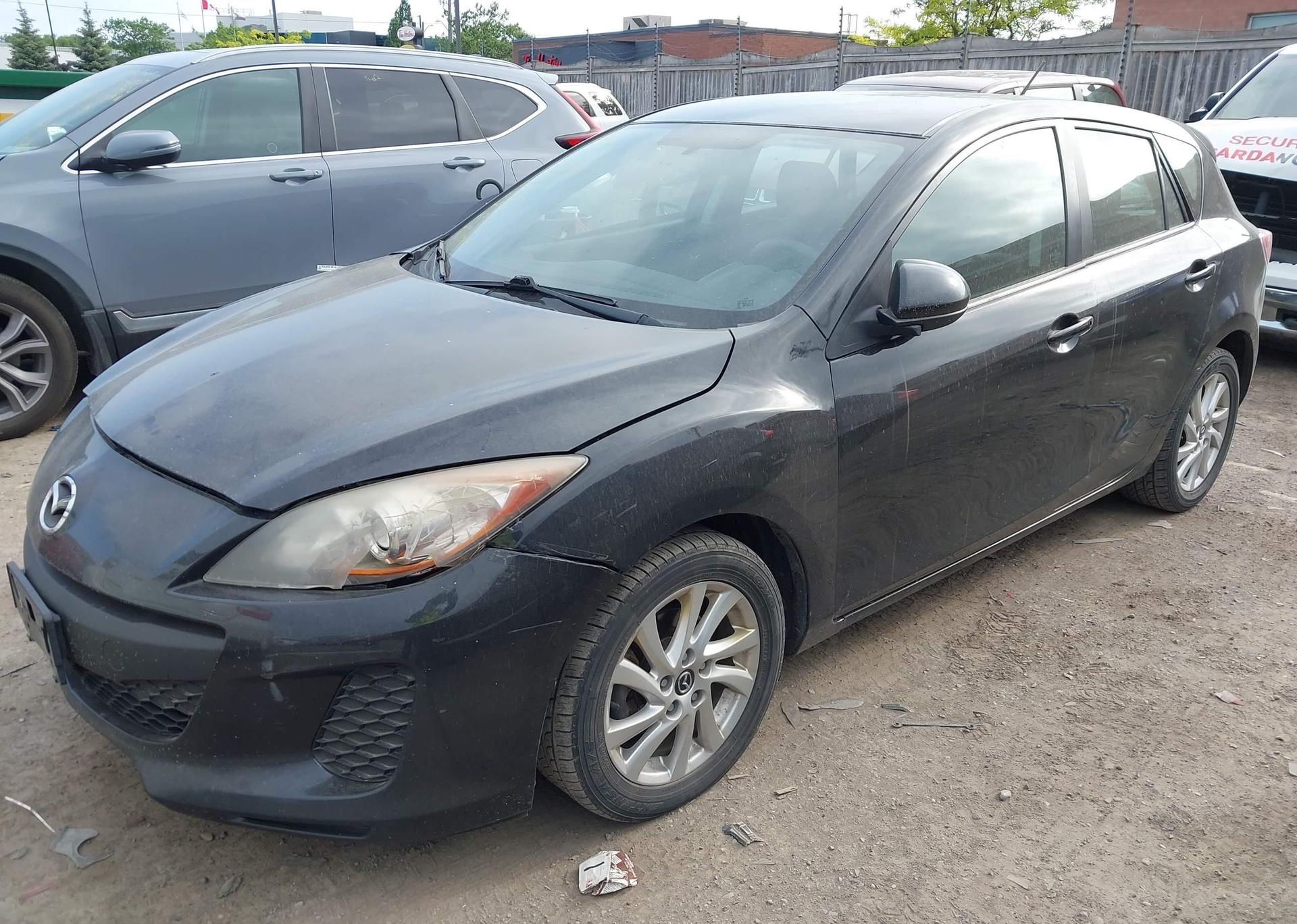 2013 MAZDA MAZDA3
