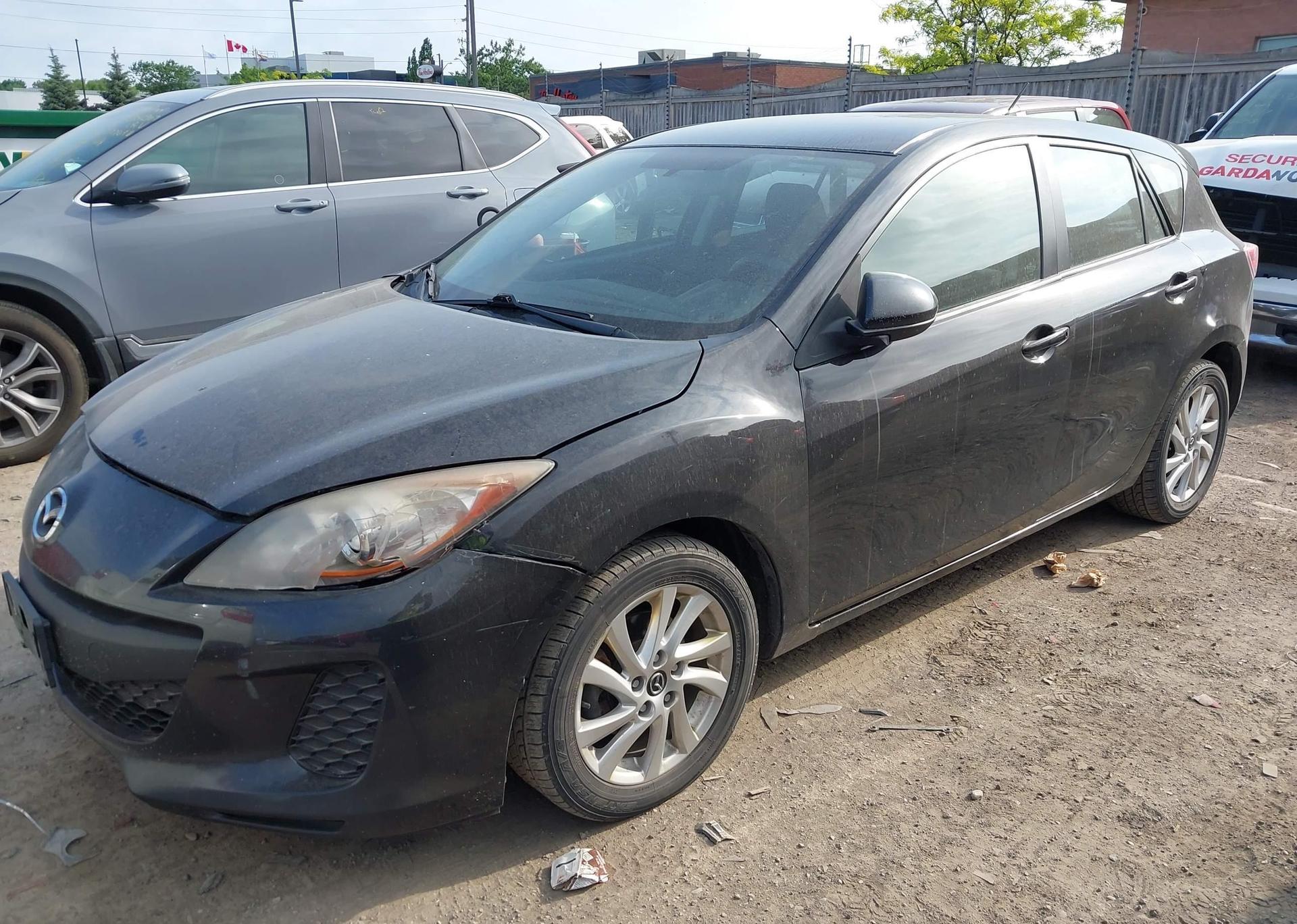 2013 MAZDA MAZDA3