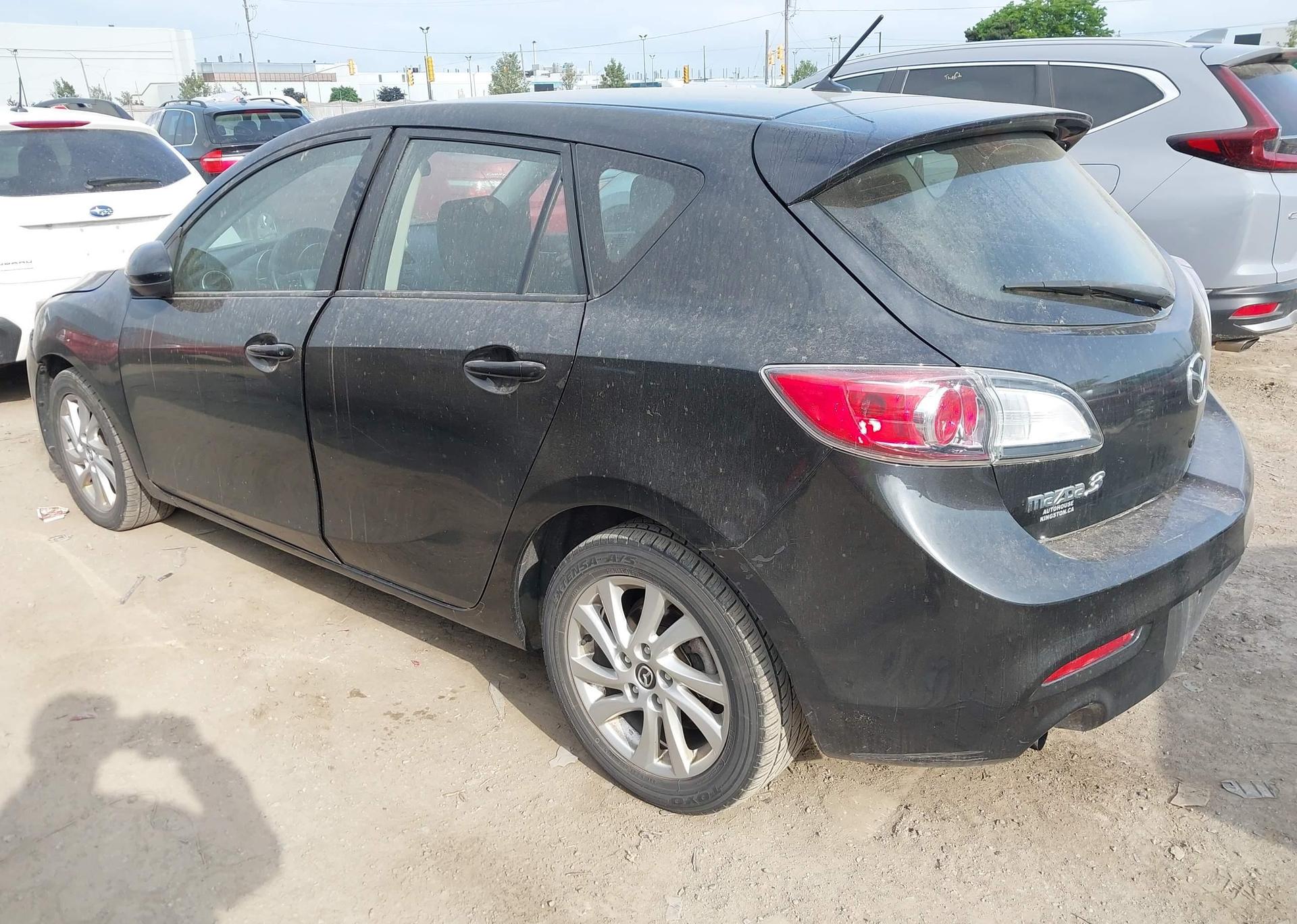 2013 MAZDA MAZDA3