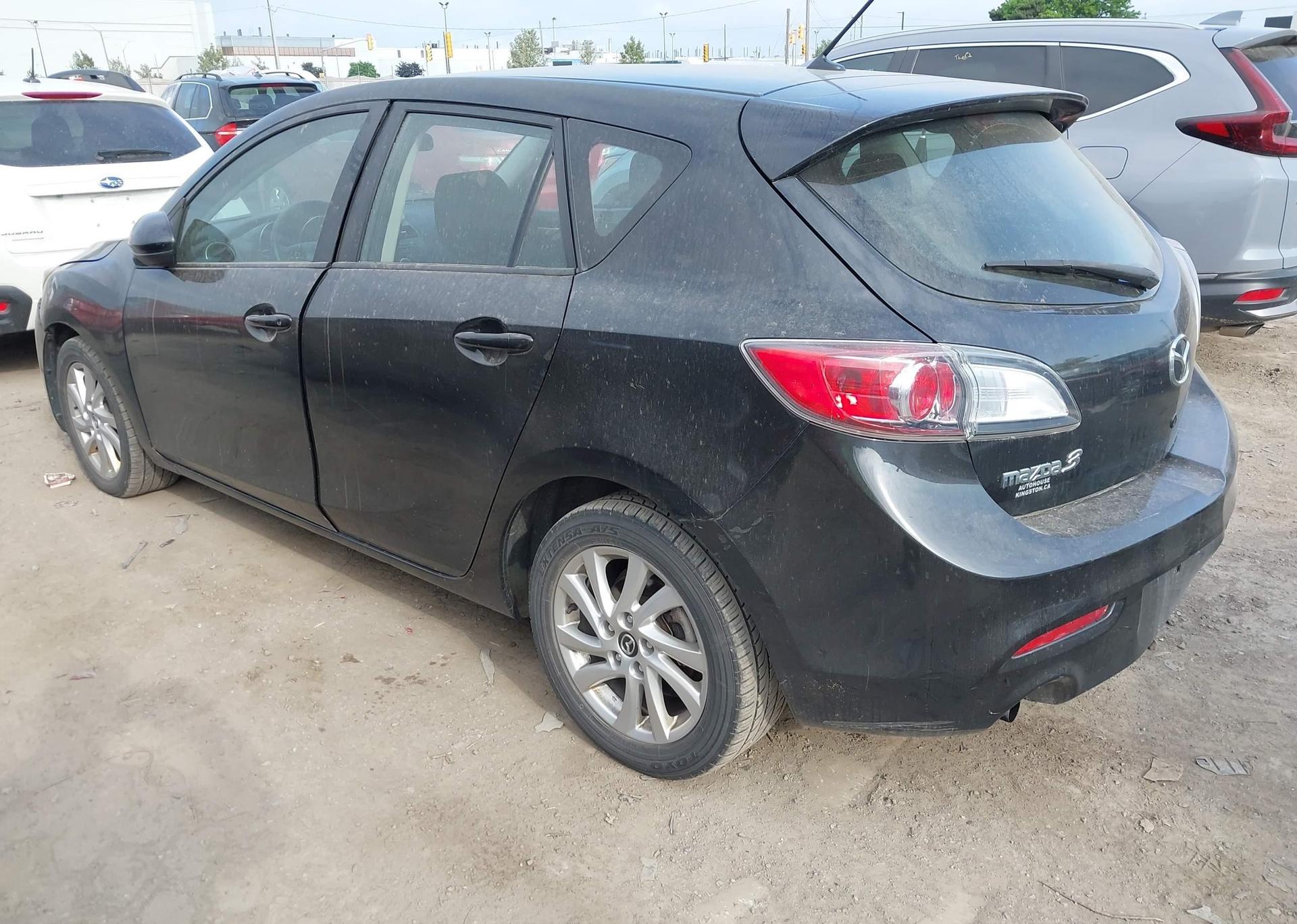 2013 MAZDA MAZDA3