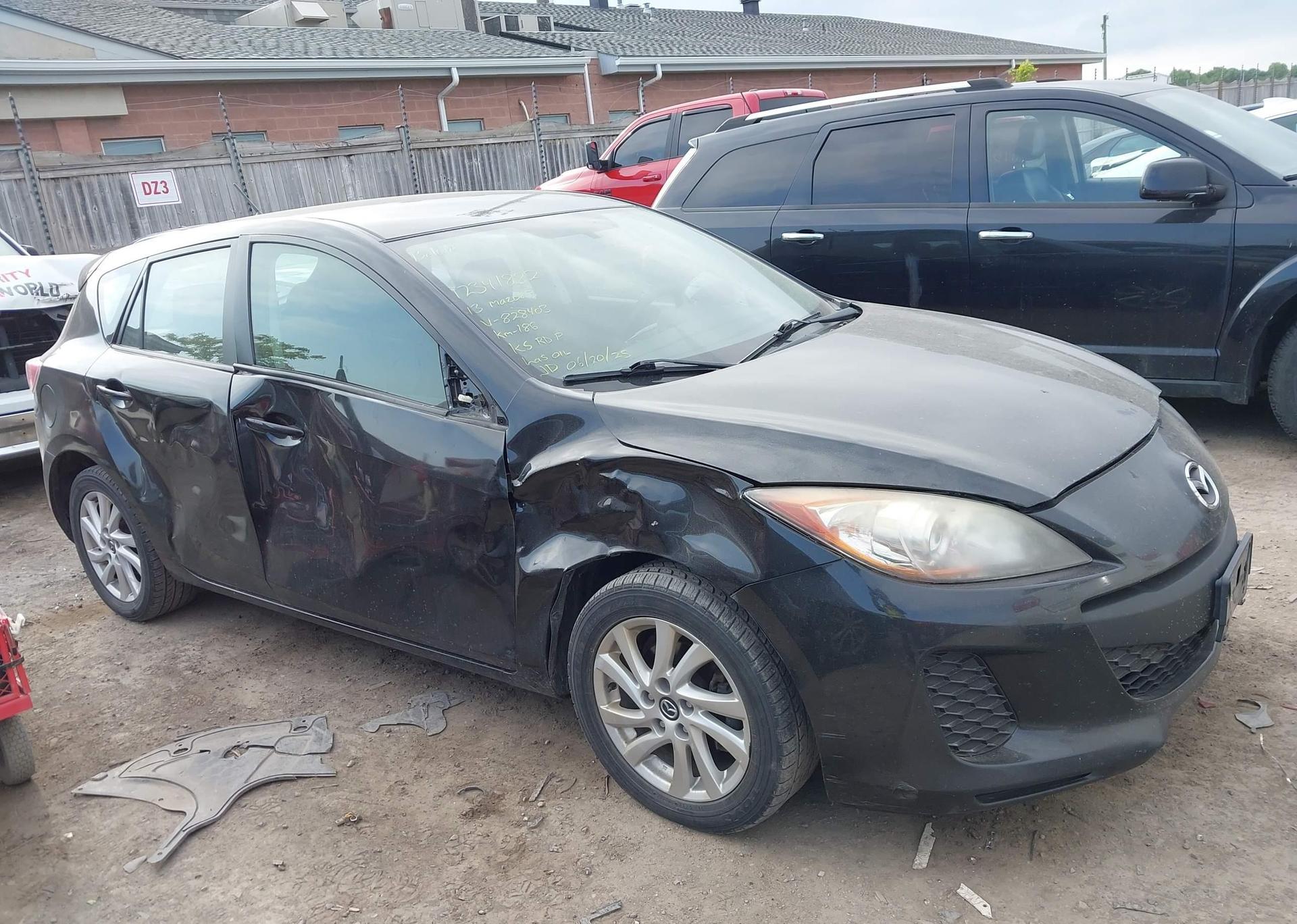 2013 MAZDA MAZDA3