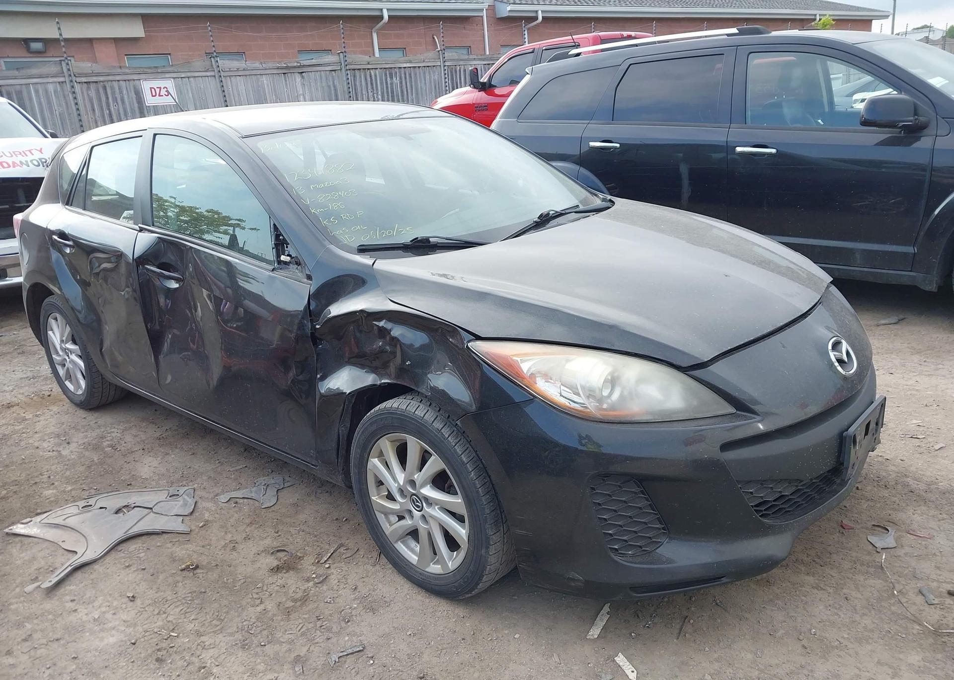 2013 MAZDA MAZDA3