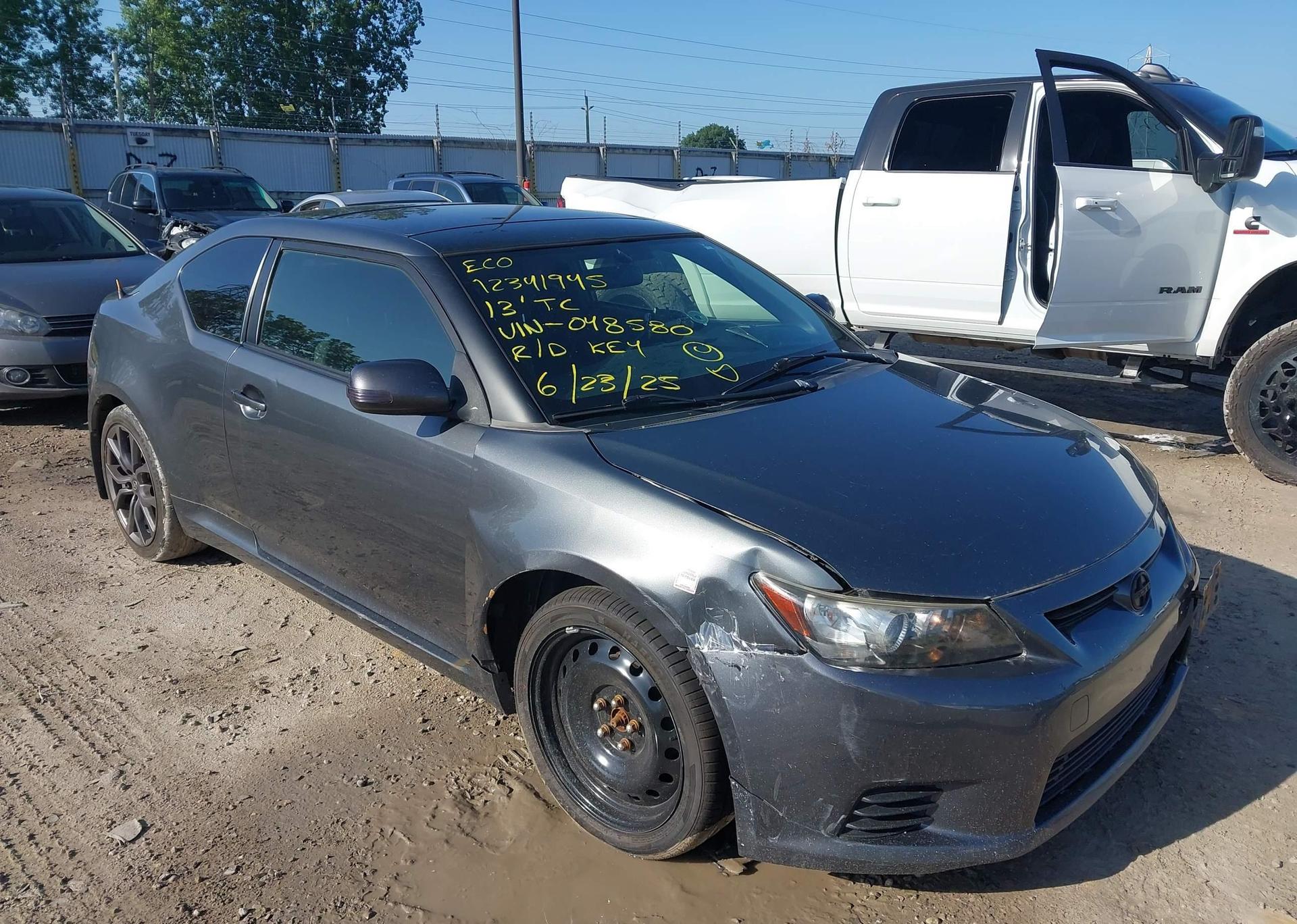 2013 SCION TC