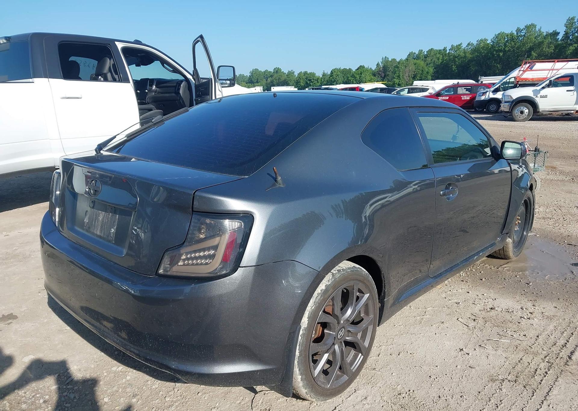 2013 SCION TC
