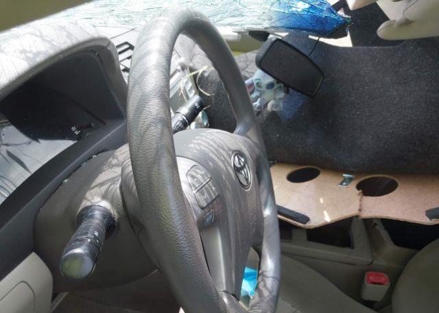 2009 TOYOTA CAMRY
