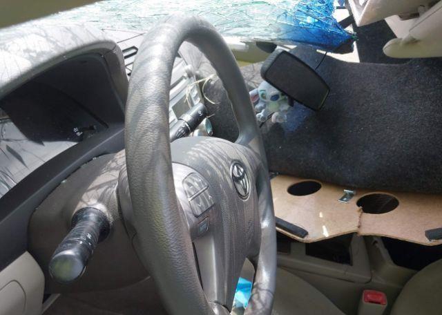 2009 TOYOTA CAMRY