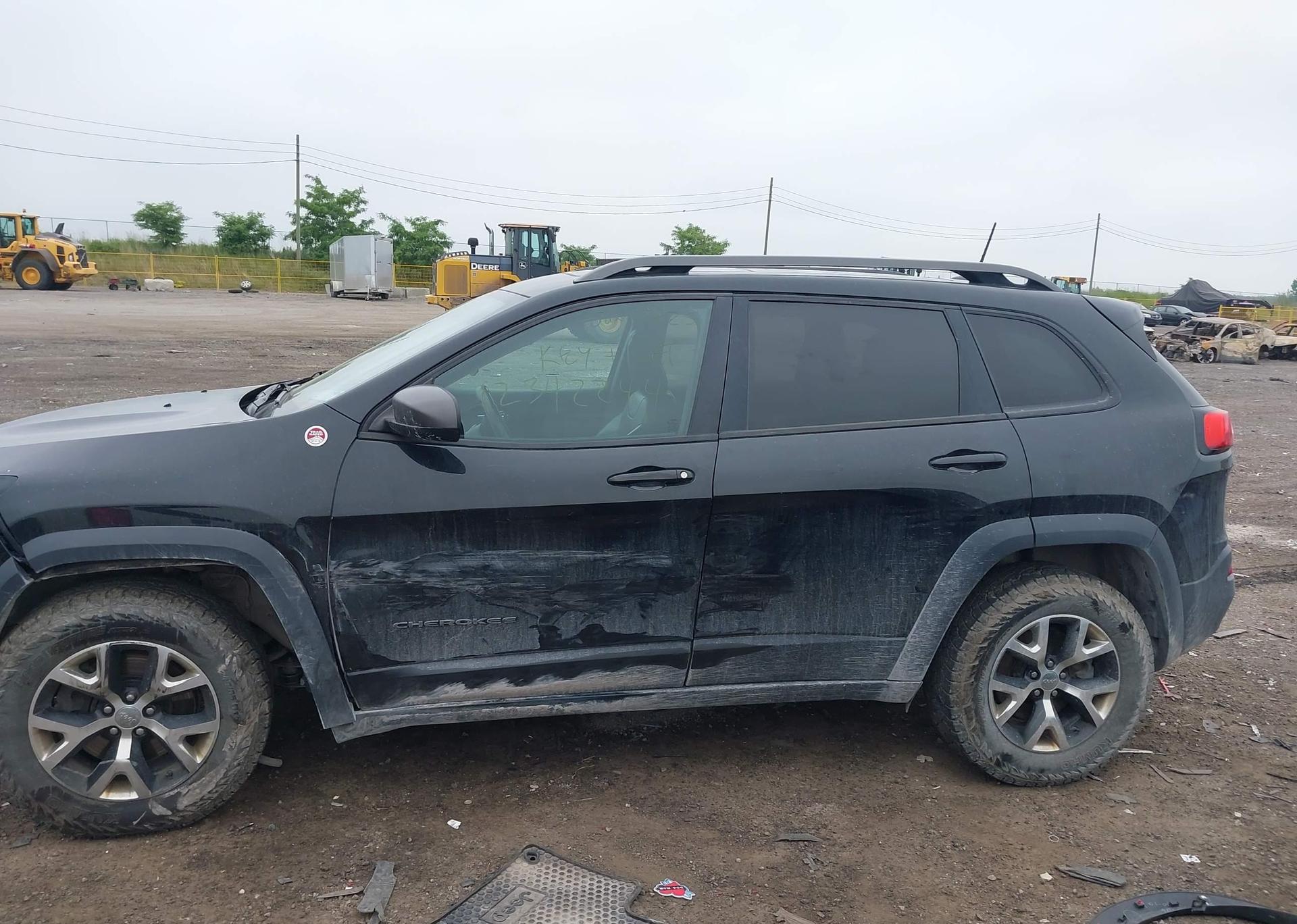 2016 JEEP CHEROKEE TRAILHAWK
