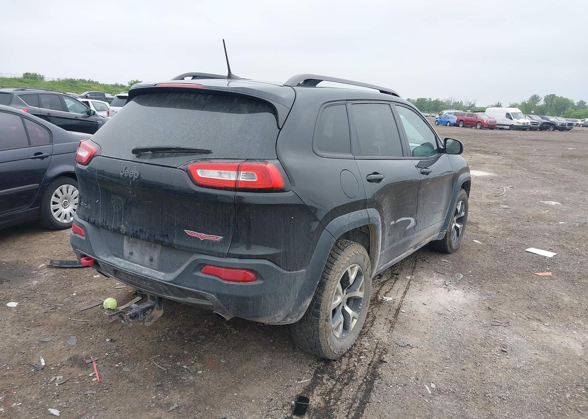 2016 JEEP CHEROKEE TRAILHAWK