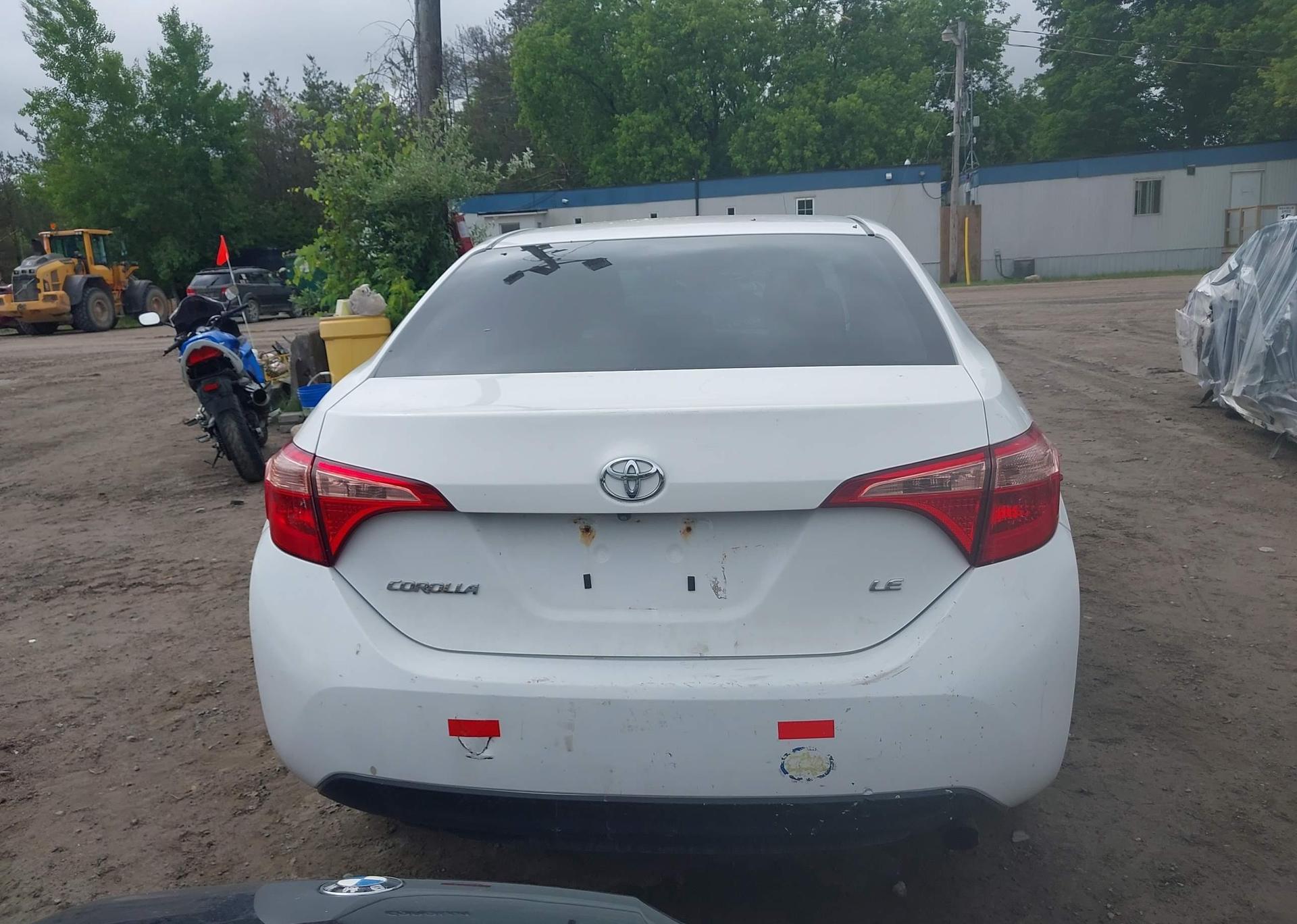 2019 TOYOTA COROLLA LE