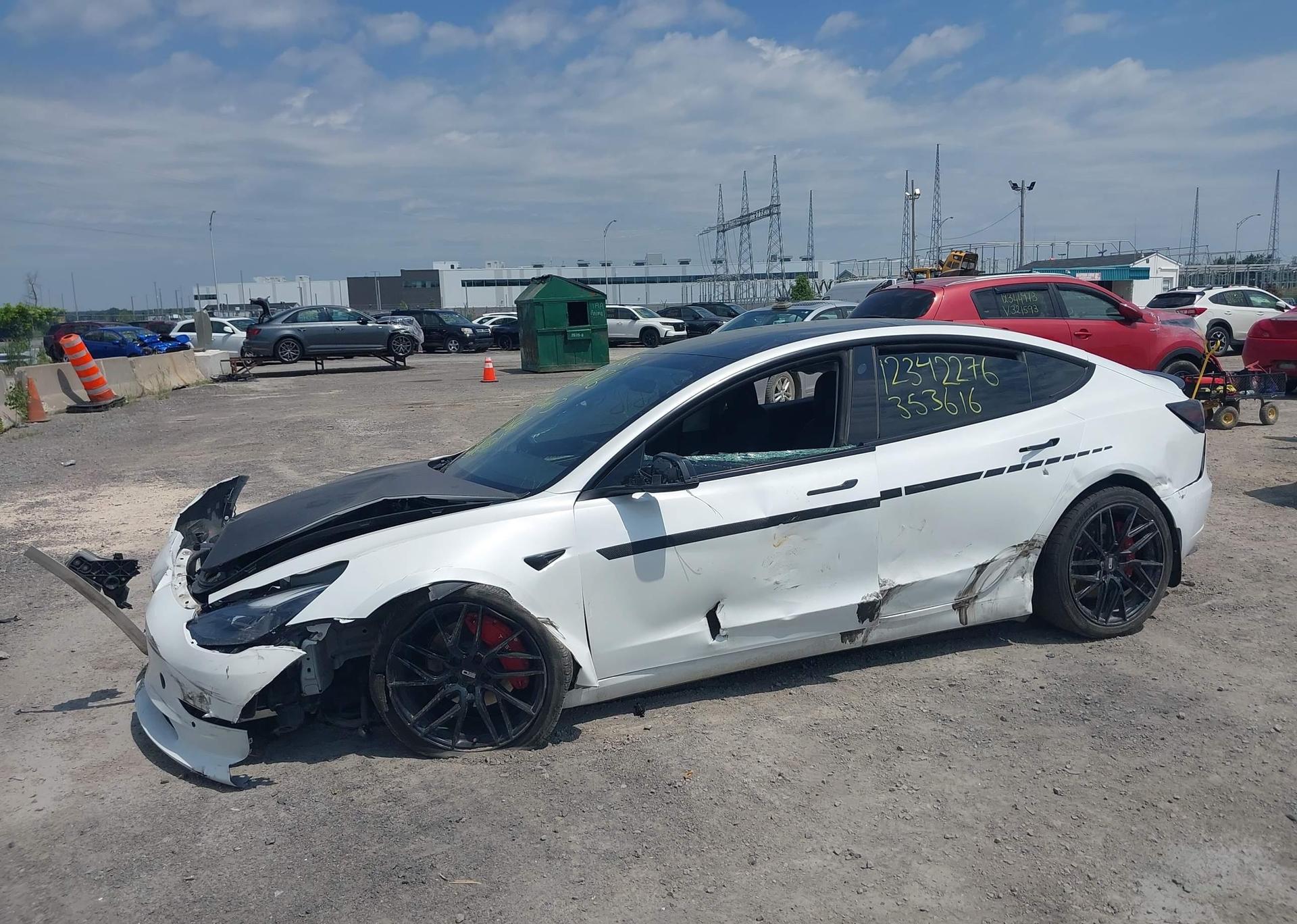 2022 TESLA MODEL 3 RWD