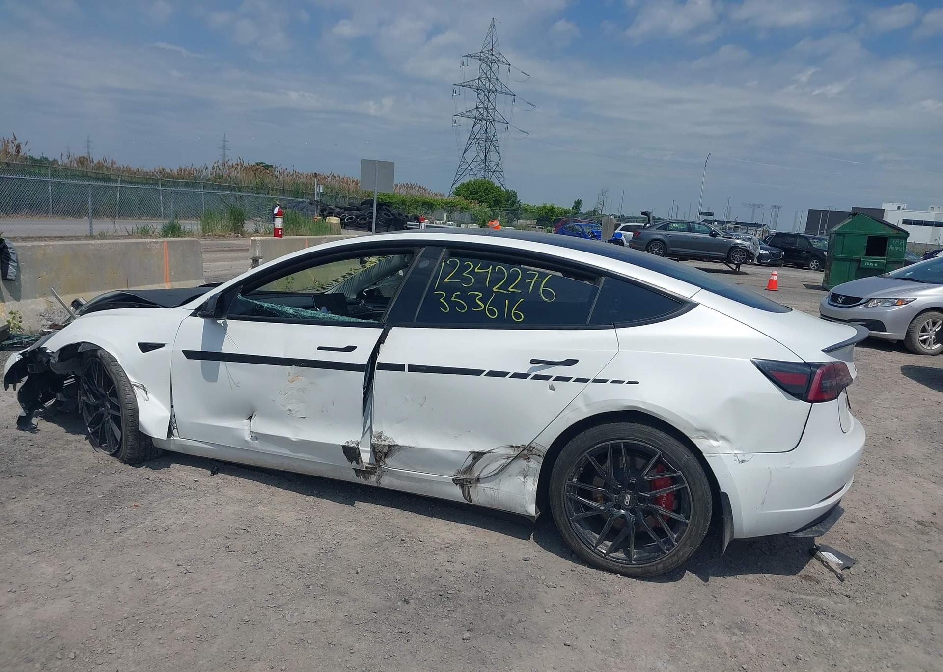 2022 TESLA MODEL 3 RWD