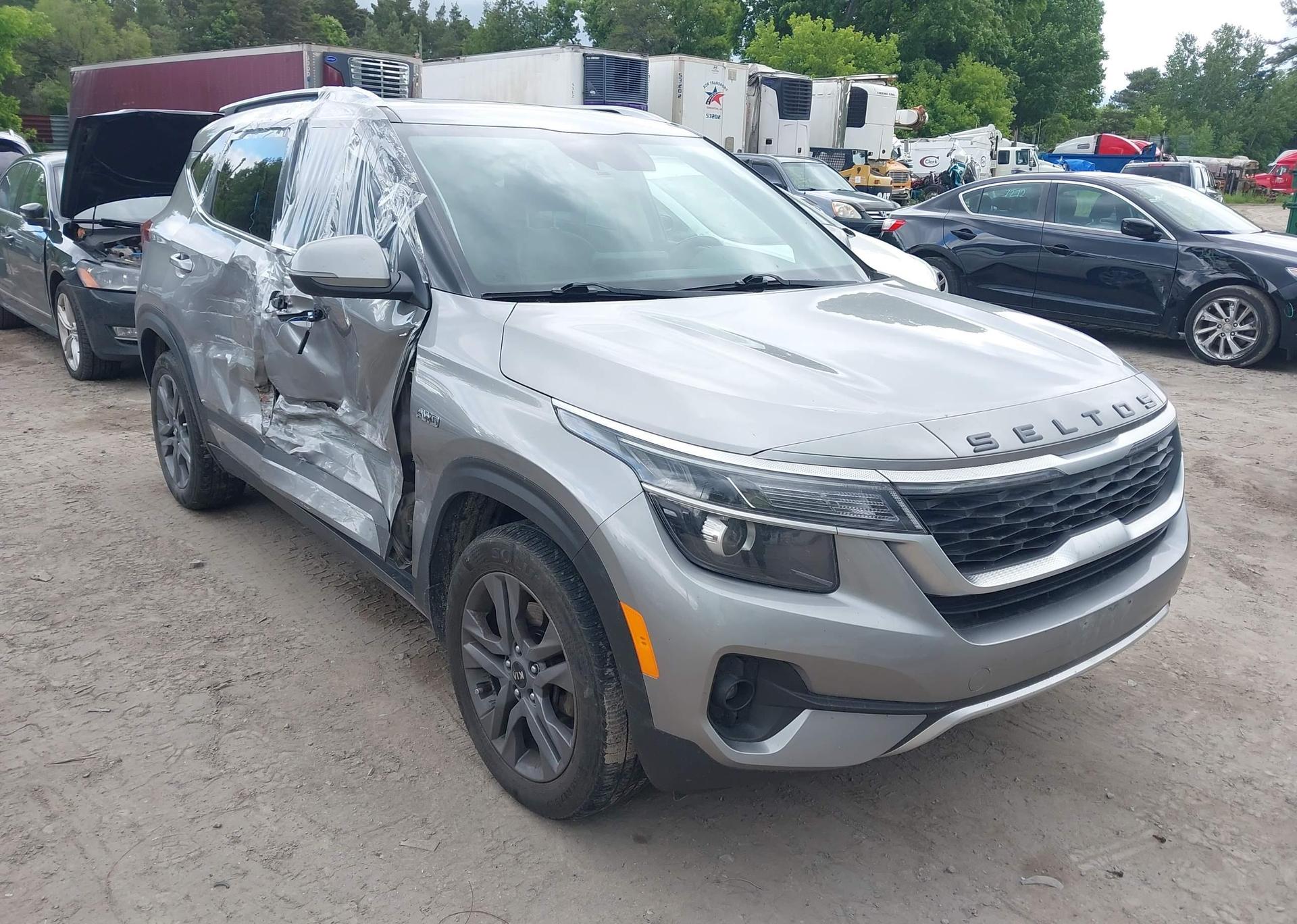 2021 KIA SELTOS S