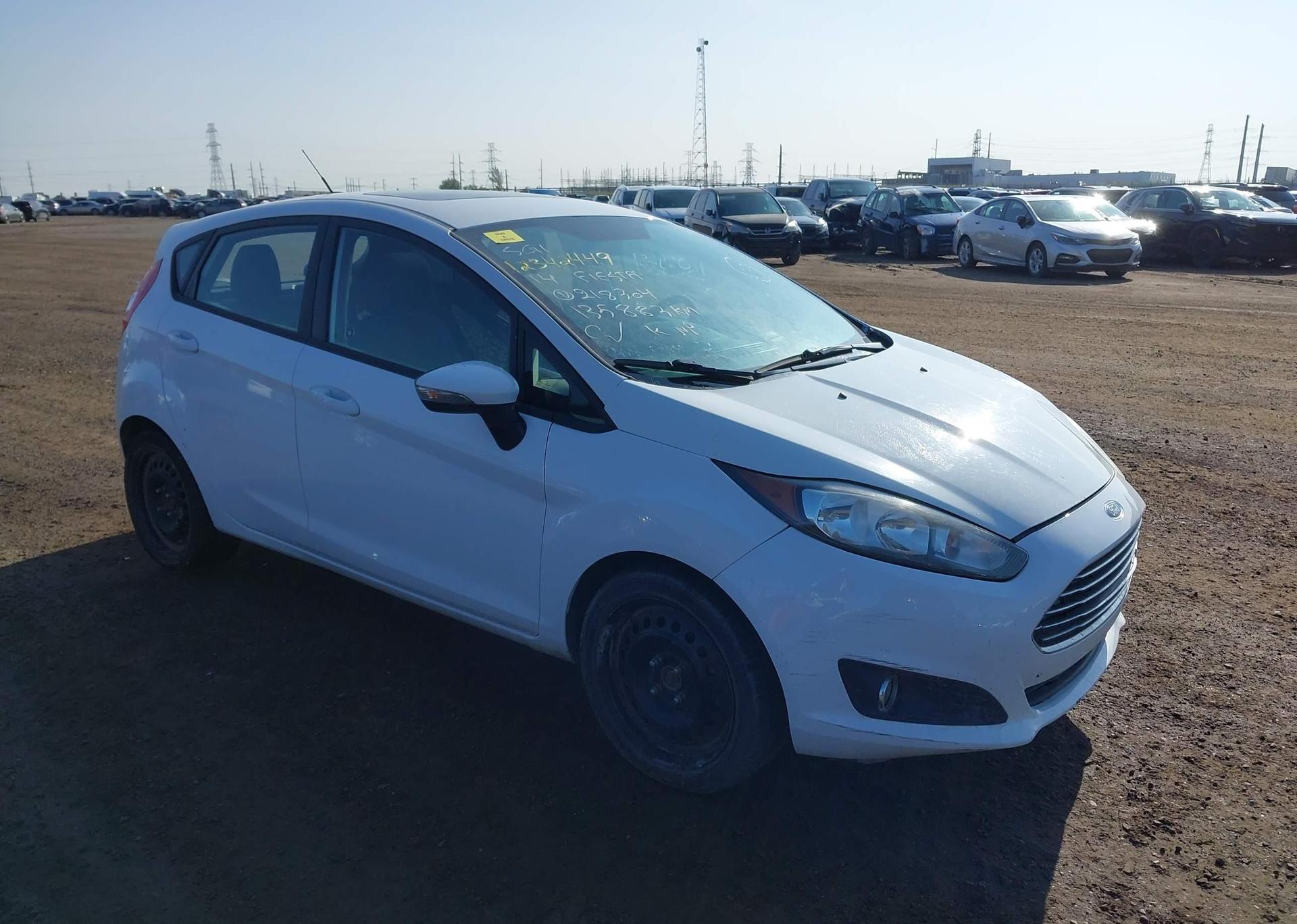 2014 FORD FIESTA SE