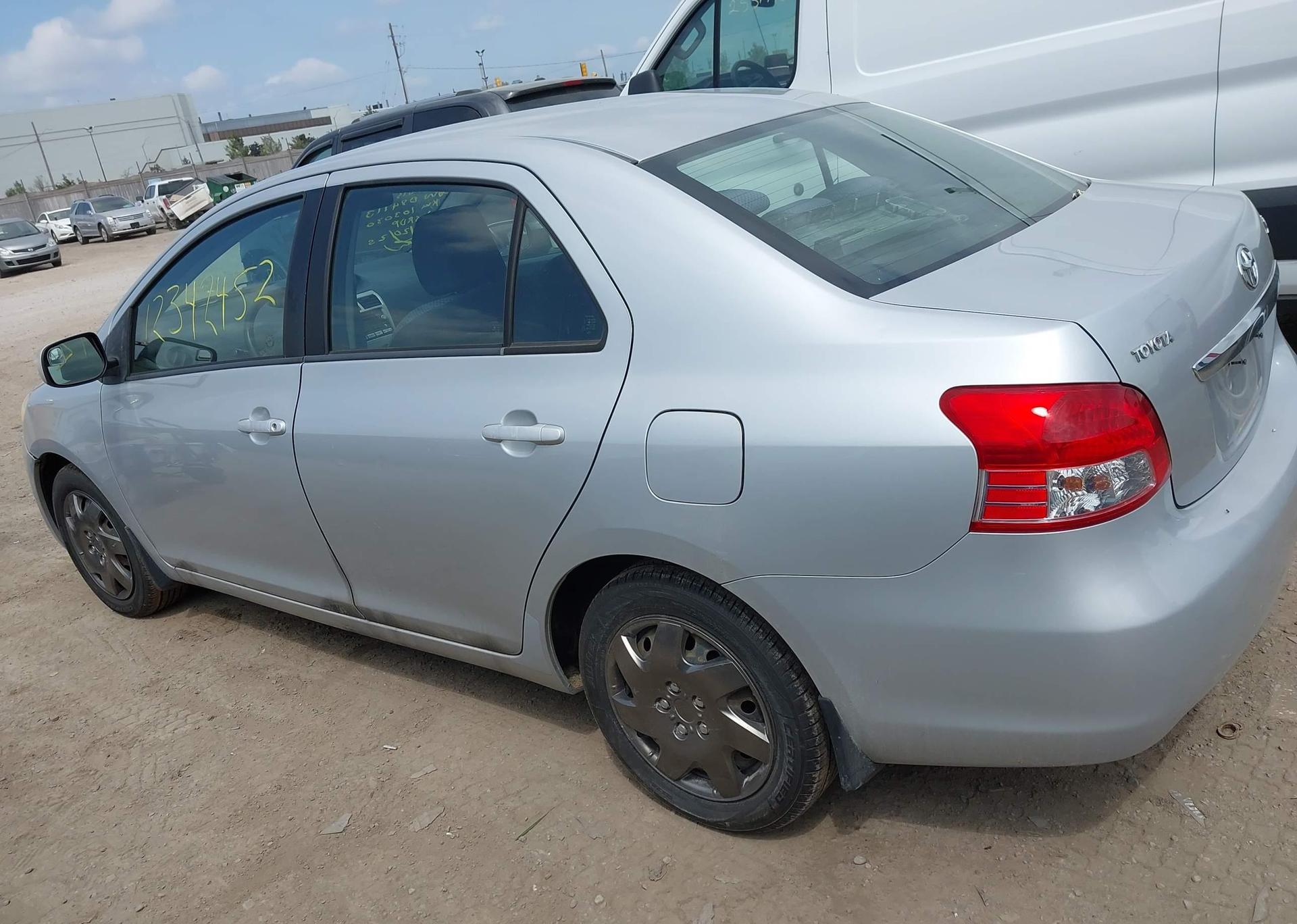 2007 HONDA FIT LX