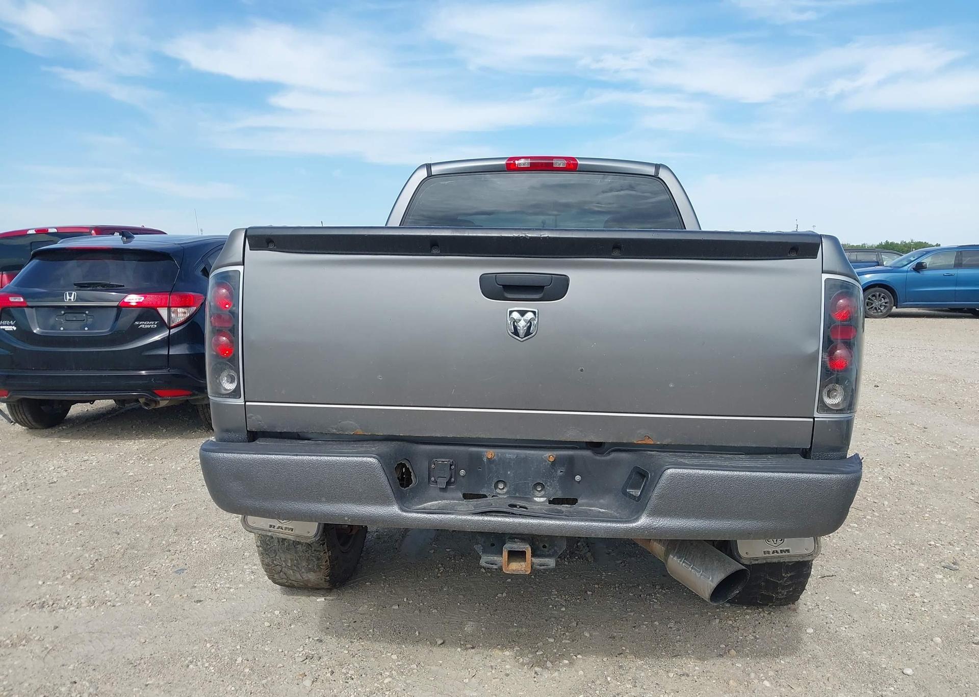 2006 DODGE RAM 2500 ST