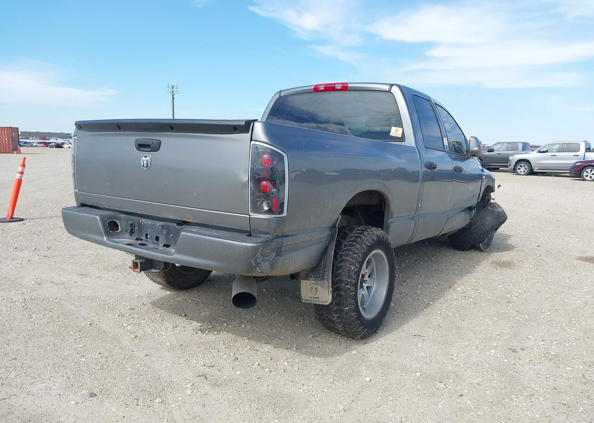 2006 DODGE RAM 2500 ST