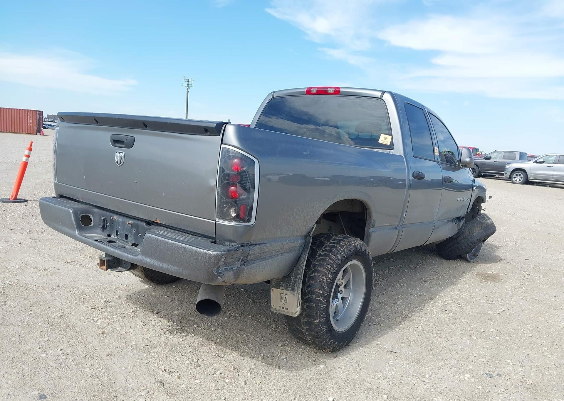 2006 DODGE RAM 2500 ST