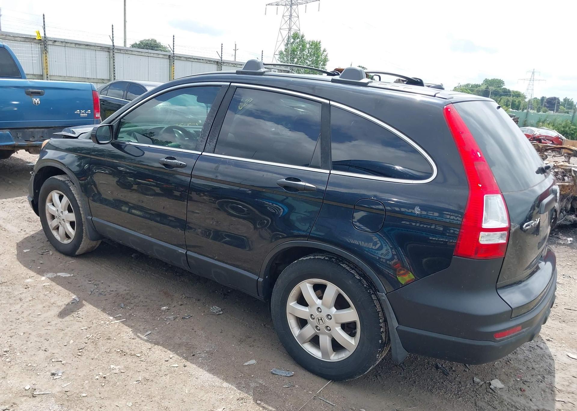 2011 HONDA CR-V LX