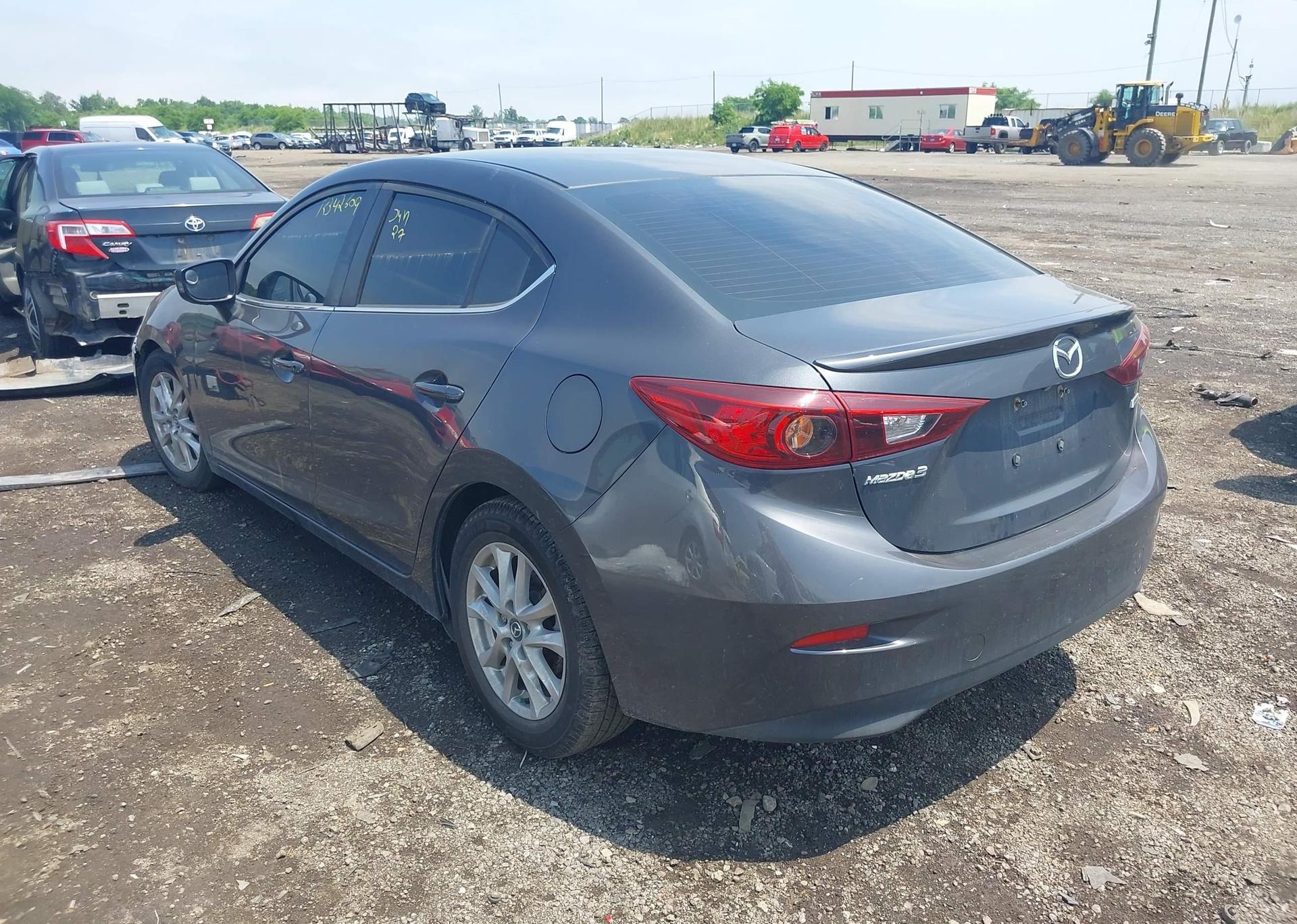 2015 MAZDA MAZDA3 GS