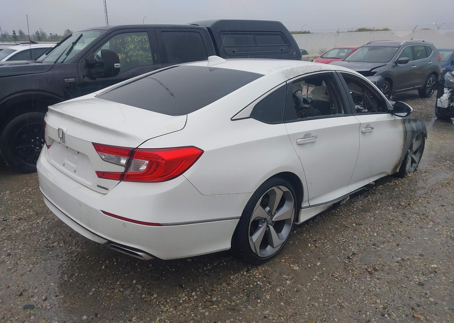 2018 HONDA ACCORD TOURING