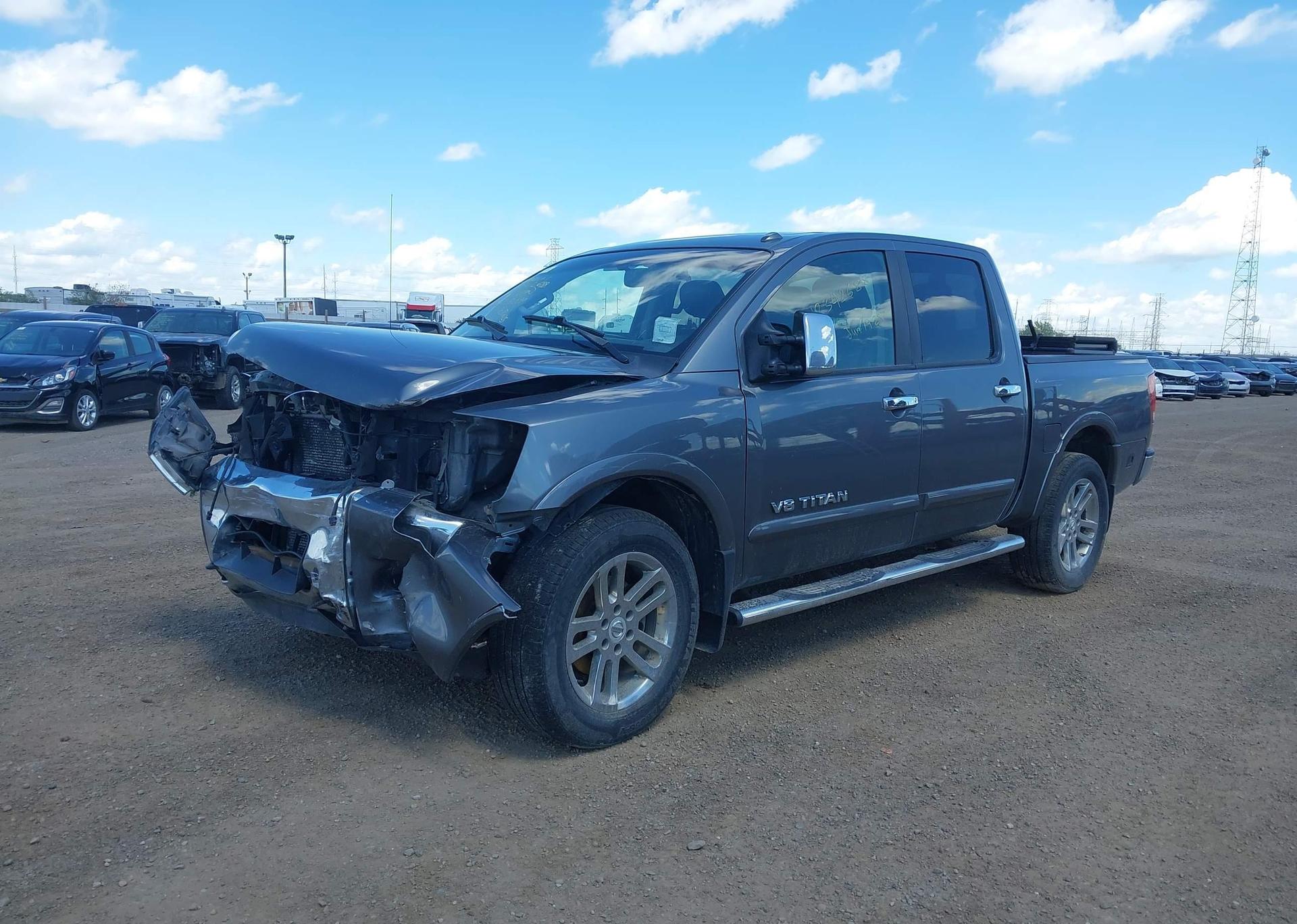 2014 NISSAN TITAN PRO-4X