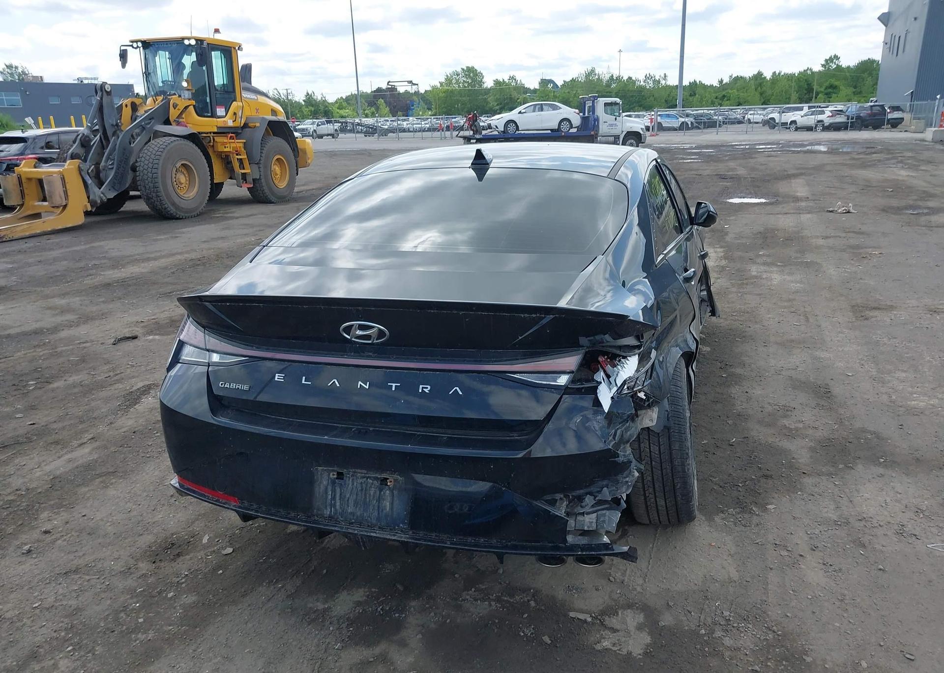 2023 HYUNDAI ELANTRA