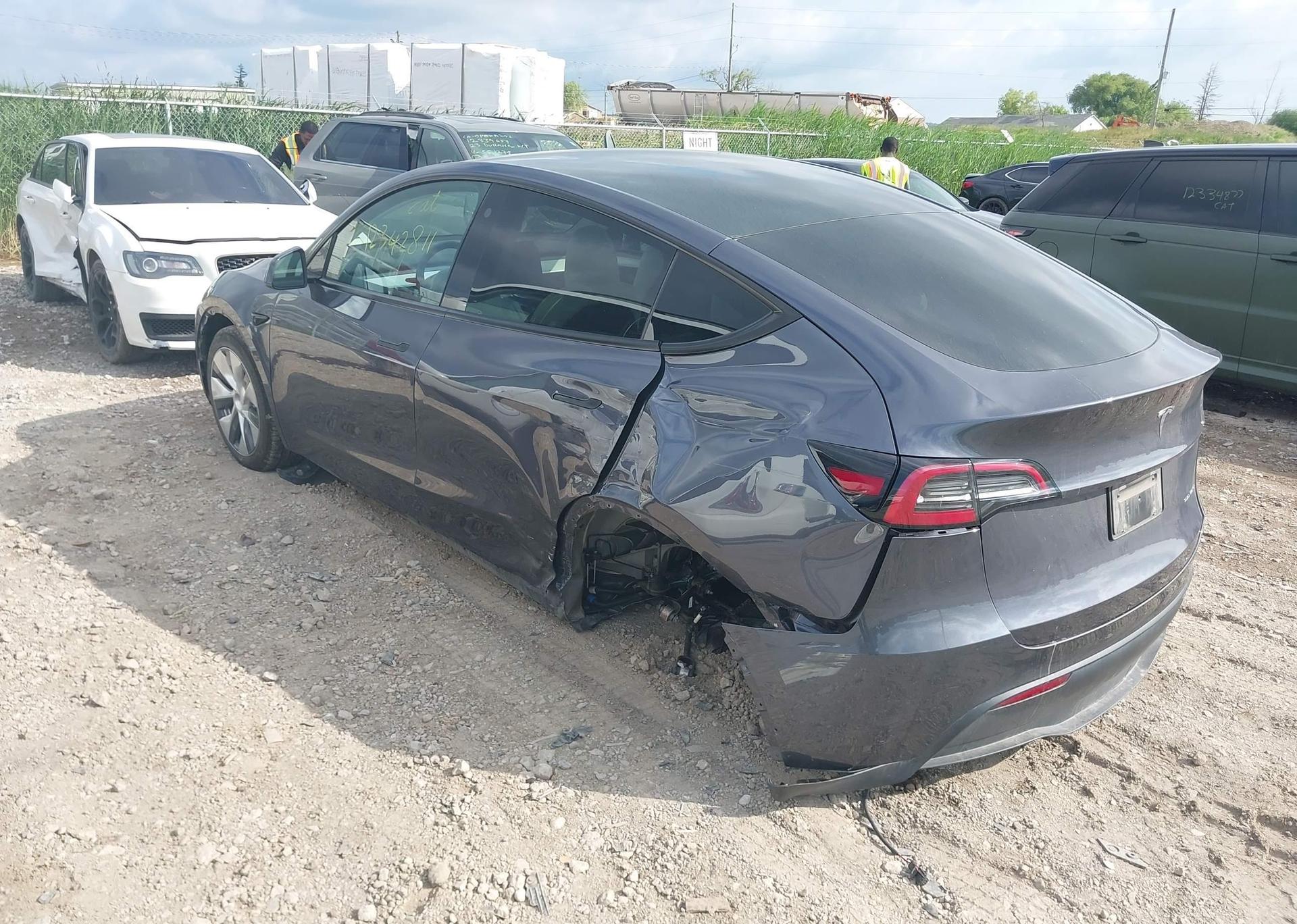 2023 TESLA MODEL Y LONG RANGE
