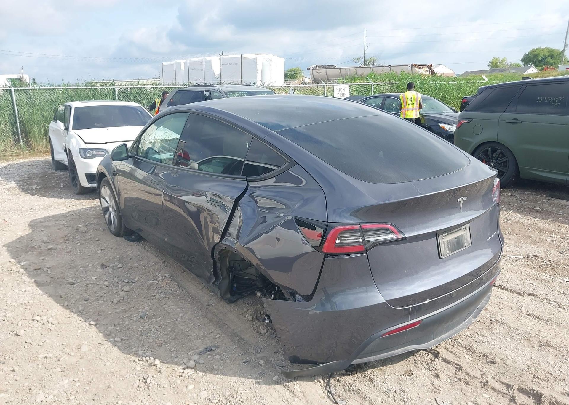 2023 TESLA MODEL Y LONG RANGE