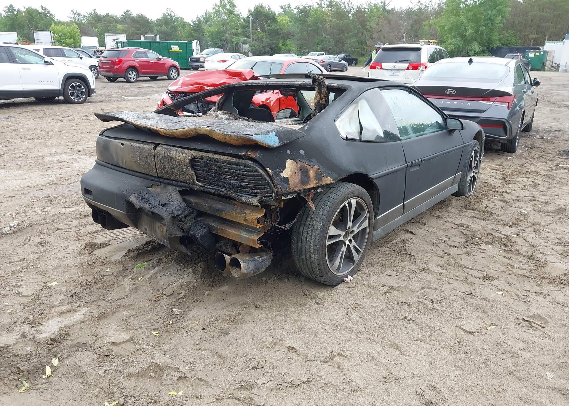 1985 PONTIAC FIERO