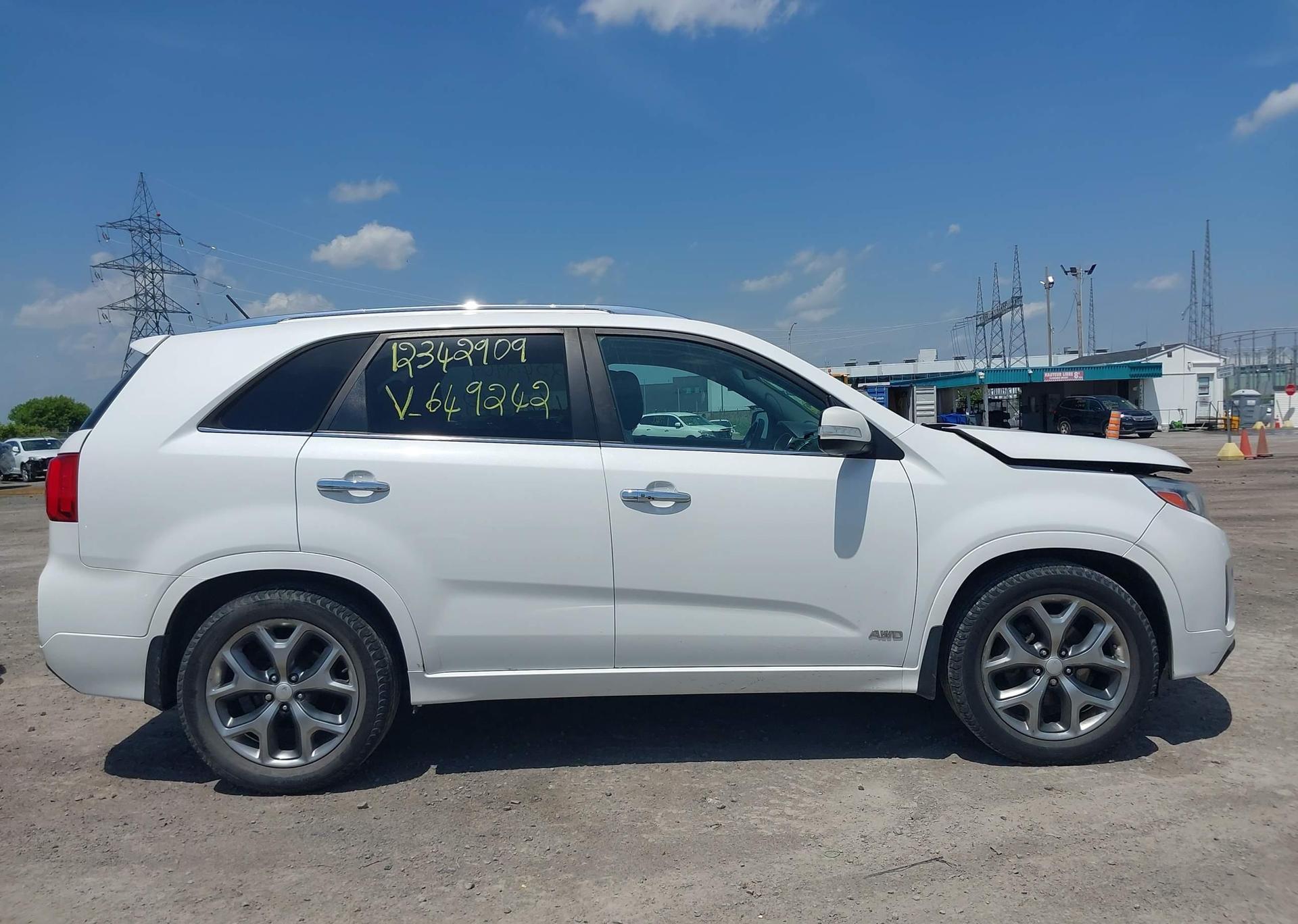 2015 KIA SORENTO