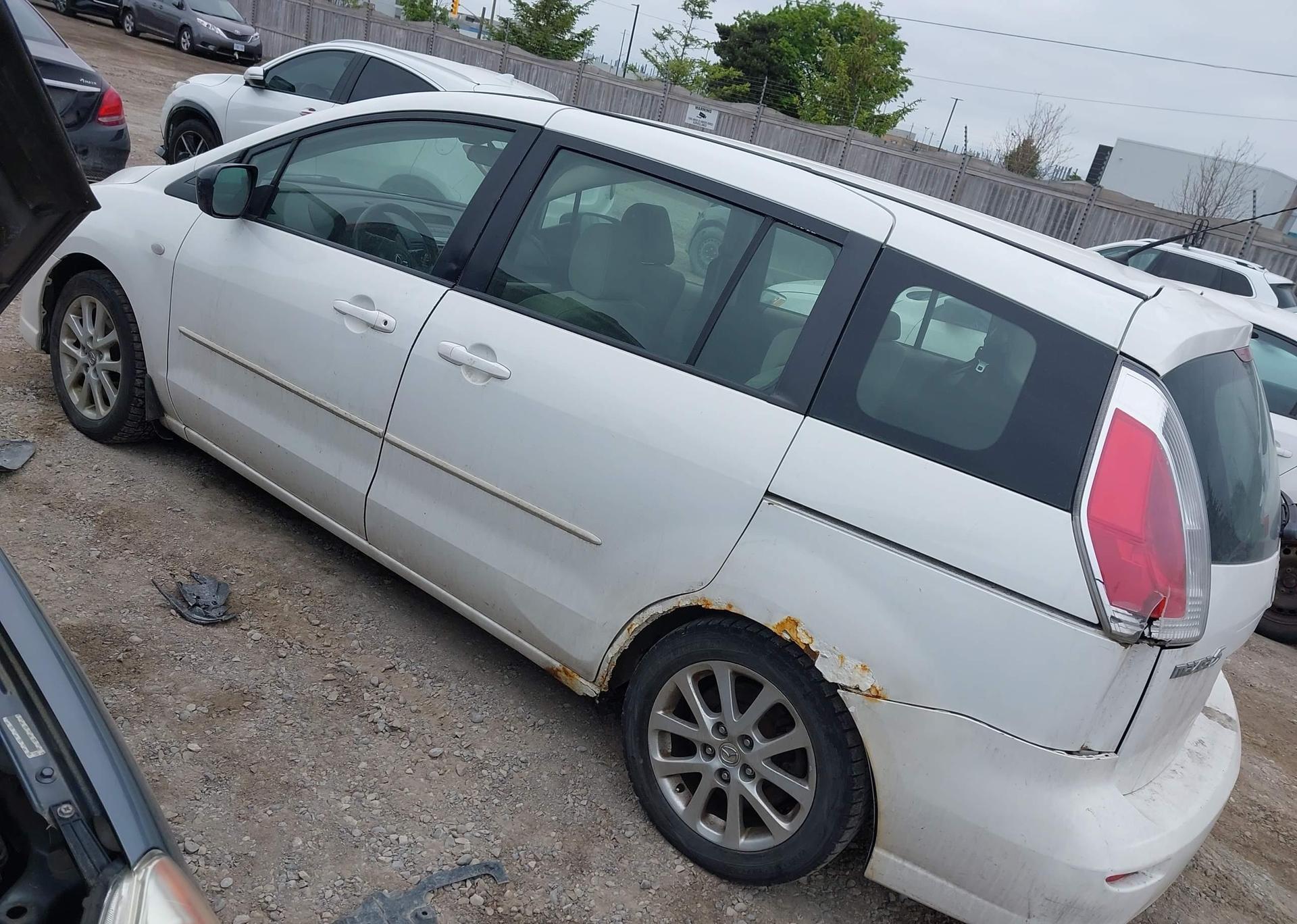 2008 MAZDA MAZDA5