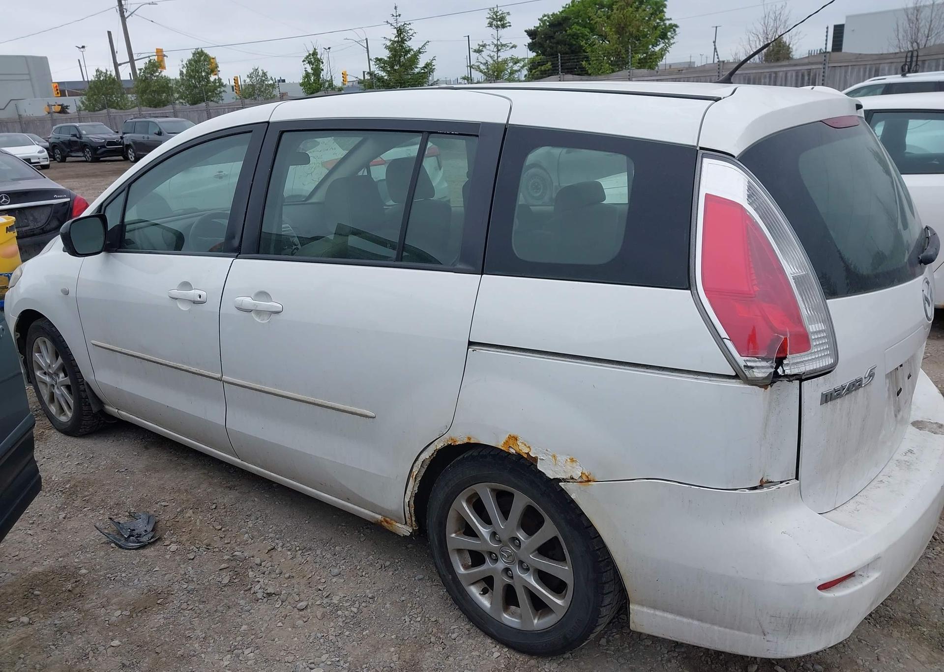 2008 MAZDA MAZDA5